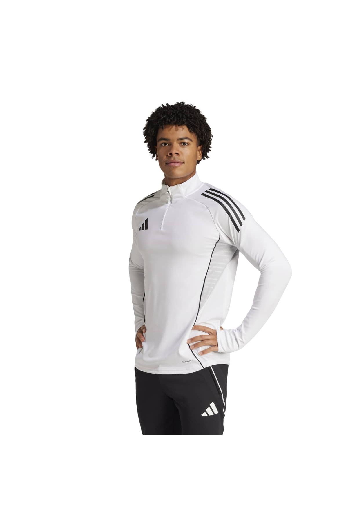 تیشرتمردانهadidasسفید