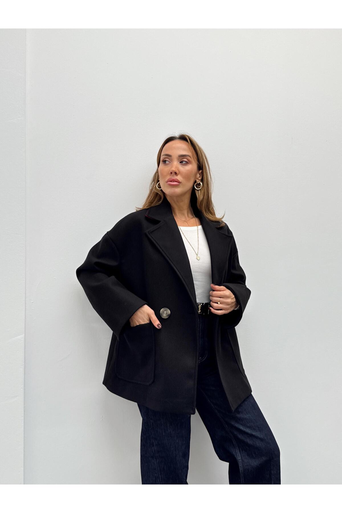 Women's Tone Black Buttoned Premium Cachet Coat