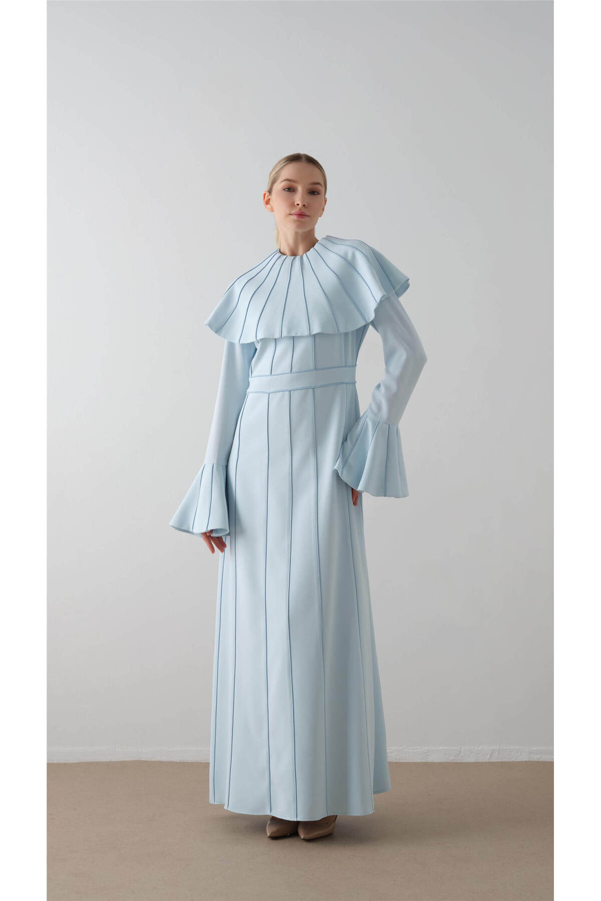 miha Hicran Önal Crepe Dress with Shawl on the Shoulder Blue