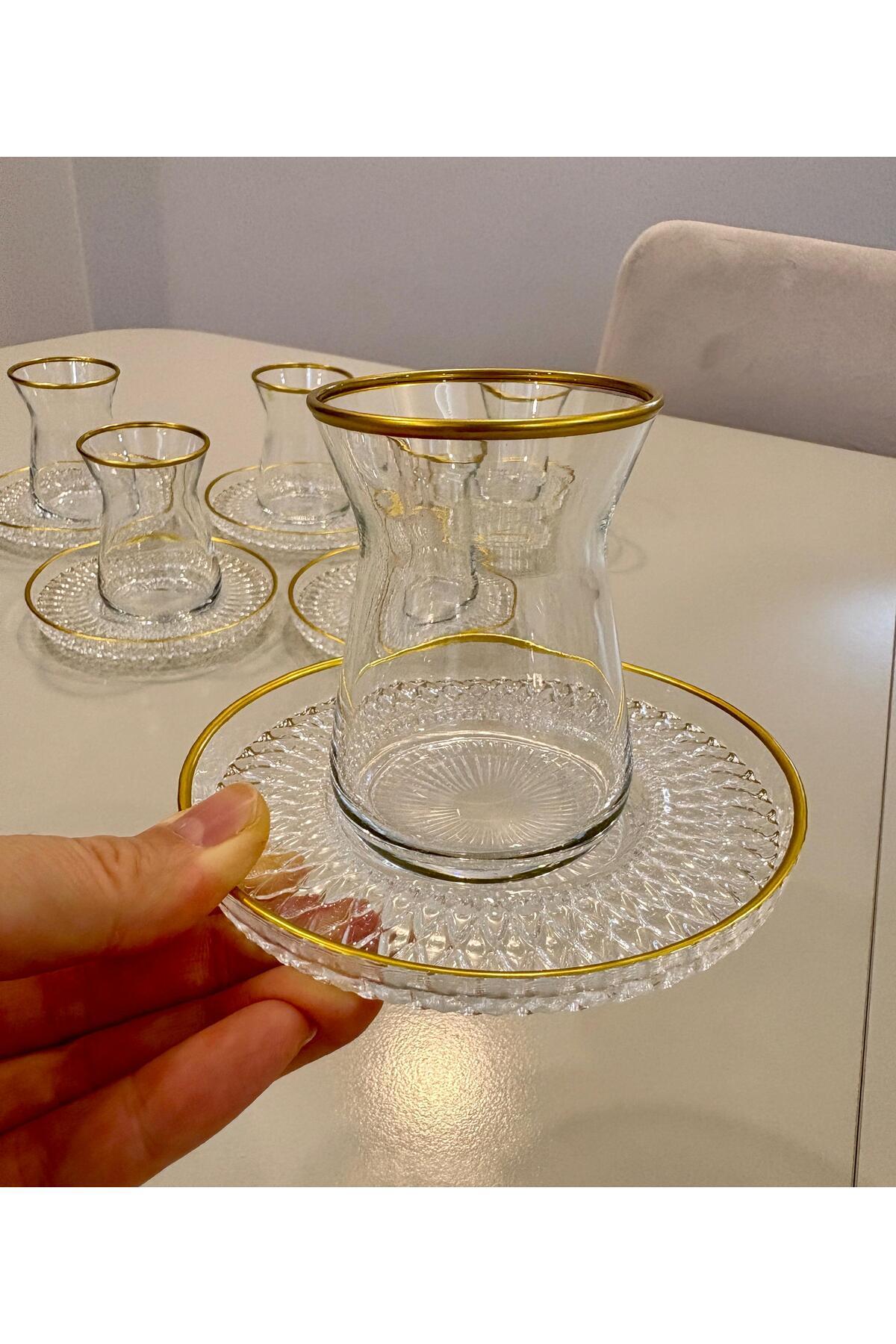 Berina home 12 Parça Altın Yaldızlı Lüks Çay Seti – Şık Tasarım Cam Çay Bardakları ve Tabağı Seti