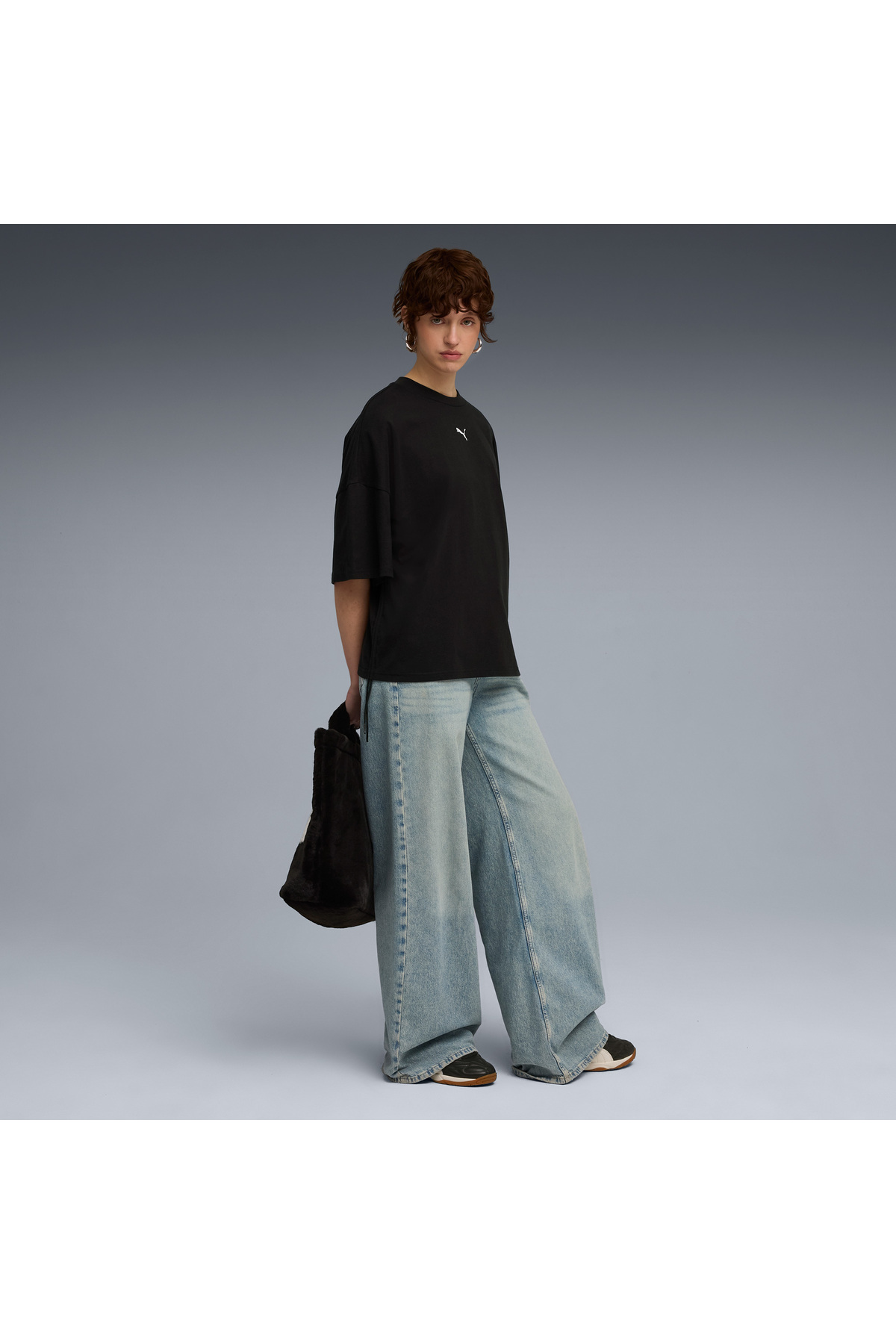 Puma Dare To Oversized Ruched Kadın Siyah T-Shirt görsel 2
