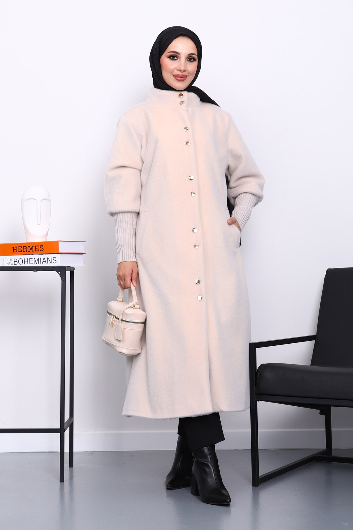 İmajButik Krem Düğmeli Angora Kaşe Kaban