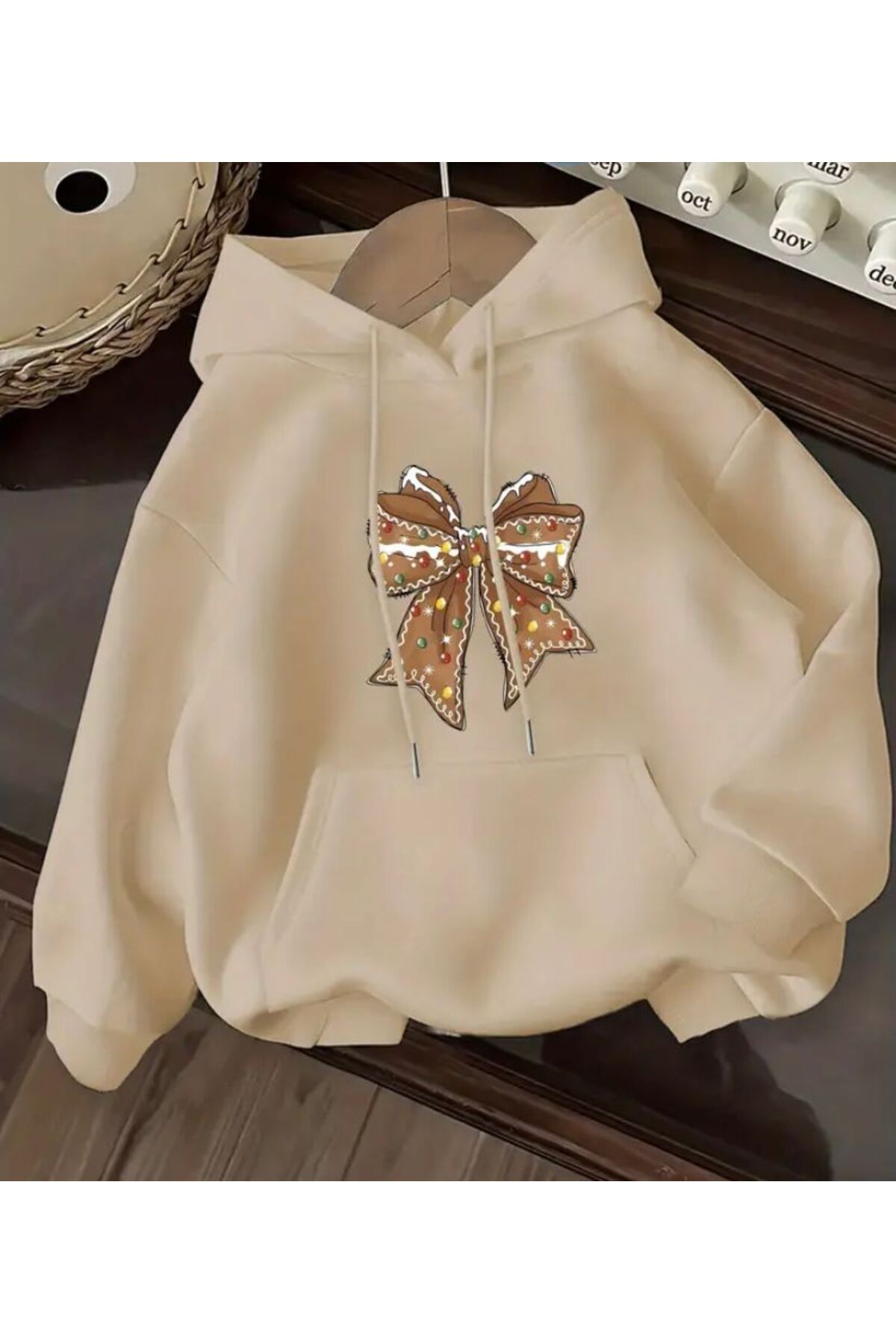 herkesemoda Hooded Sweatshirt with Ribbon Print Detail and Fleece Inside