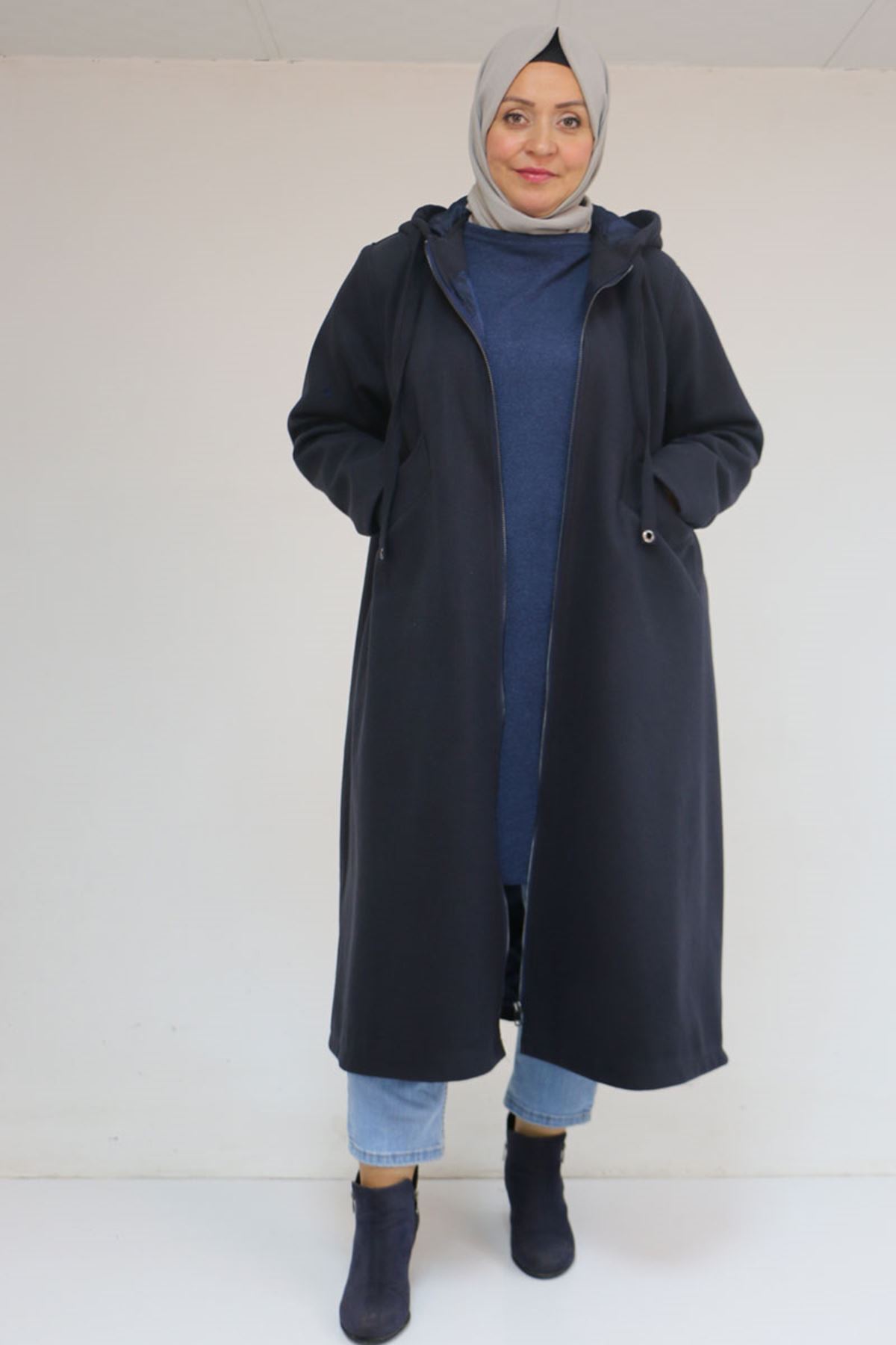 Eslina 53046 Büyük Beden Kapşonlu İp Kordonlu Kaşe Kaban - Lacivert