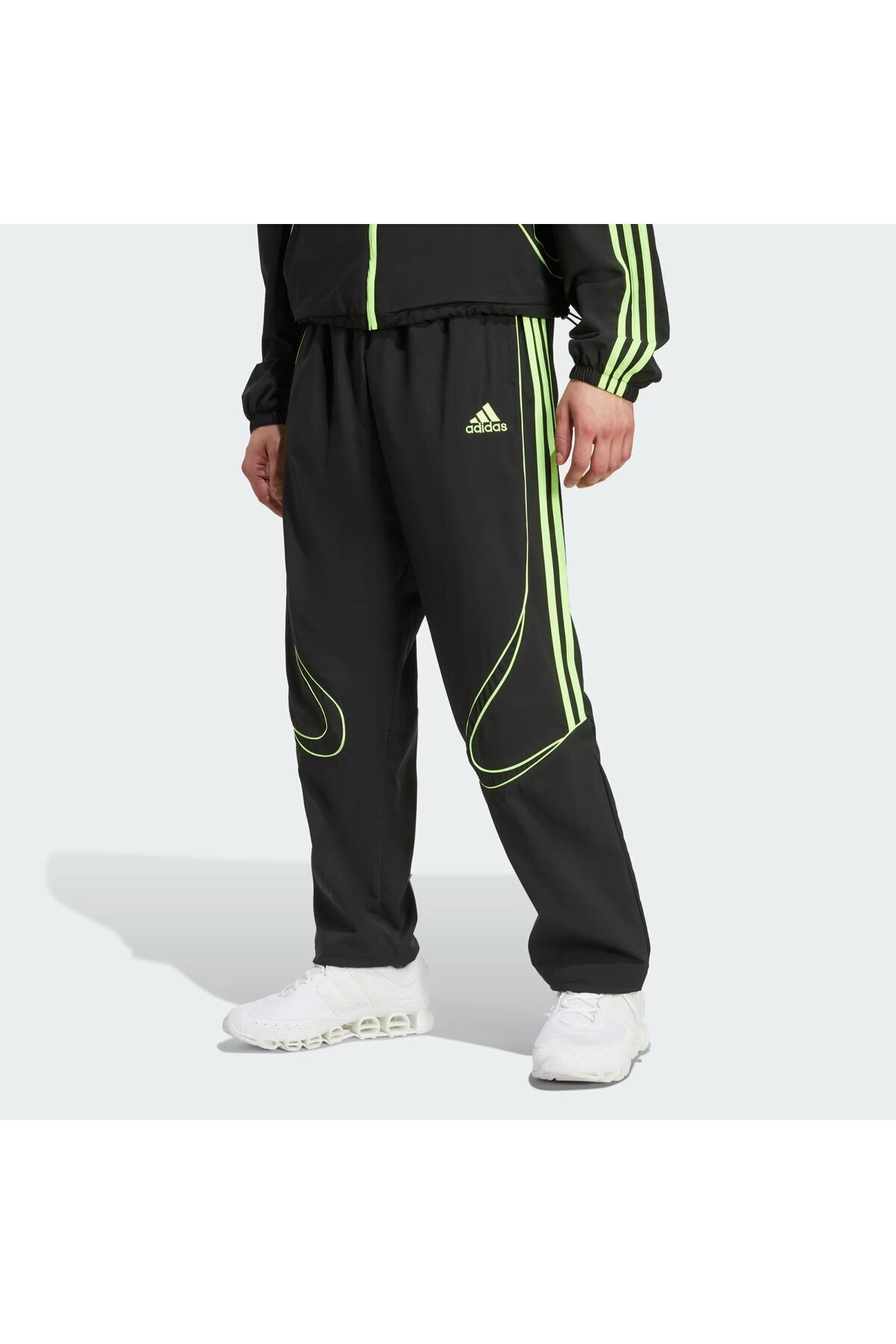 شلوار گرمکن آدیداس TYC23041991DD2916BE149700 شلوار گرمکن آدیداس TYC23041991DD2916BE149700