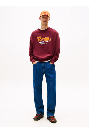 Tommy Jeans Bisiklet Yaka Bordo Erkek Sweatshırt DM0DM22087XIU TJM RLX BOUCLE...