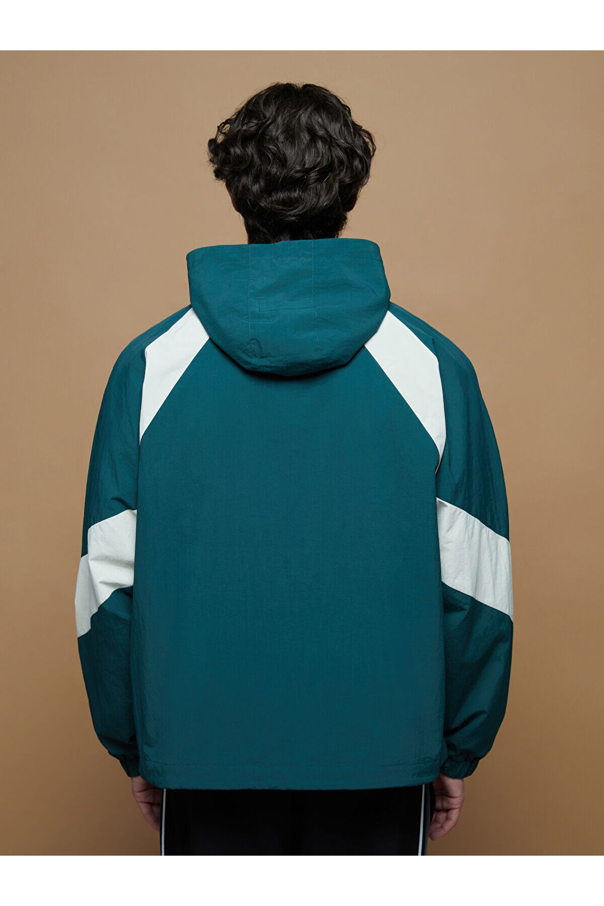 بارانی مردانه کلاه‌دار و راحت Seray مخصوص فصل جدید — سبز W53499Z8-ZBK-1195749 — تصویر 7 از 8