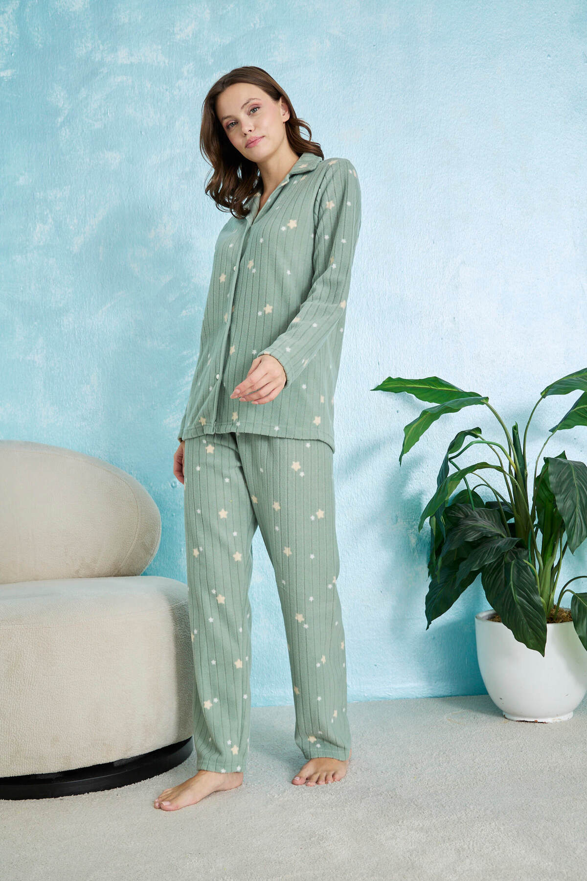 STELLAPİNK Yeşil Fitilii Yıldız Desenli Düğmeli Polar Pijama Takımı görsel 2