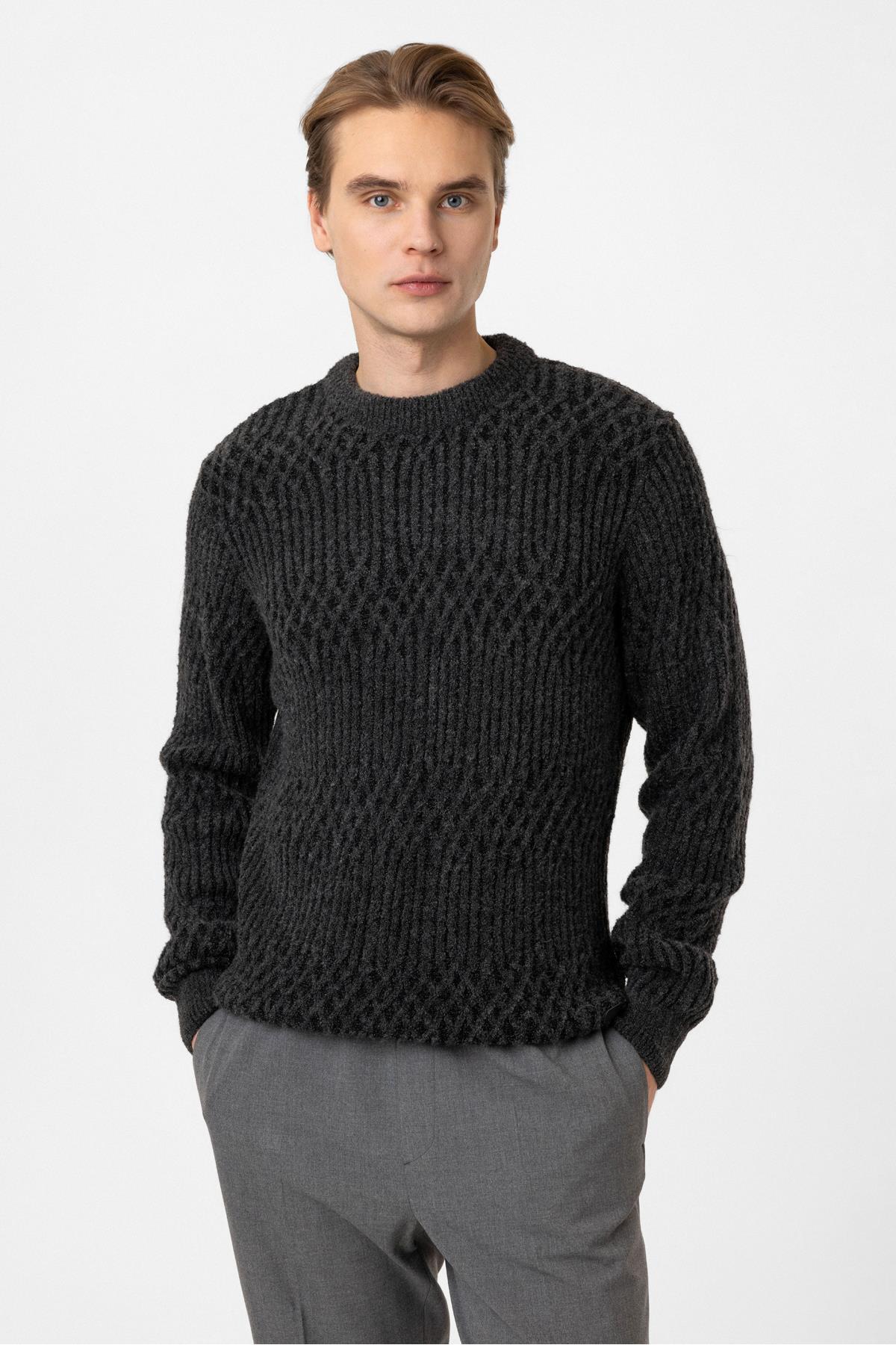 Regular Fit Bisiklet Yaka Triko Kazak — رنگارنگ B34W40030-103