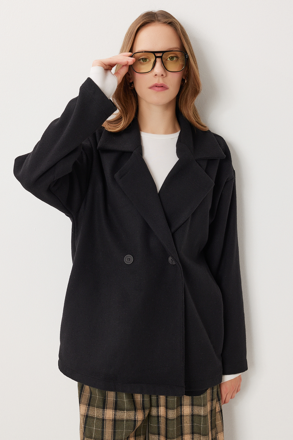 Lovelyİstanbul Oversize Kruvaze Kaşe Kaban LZV0038 SİYAH görsel 3