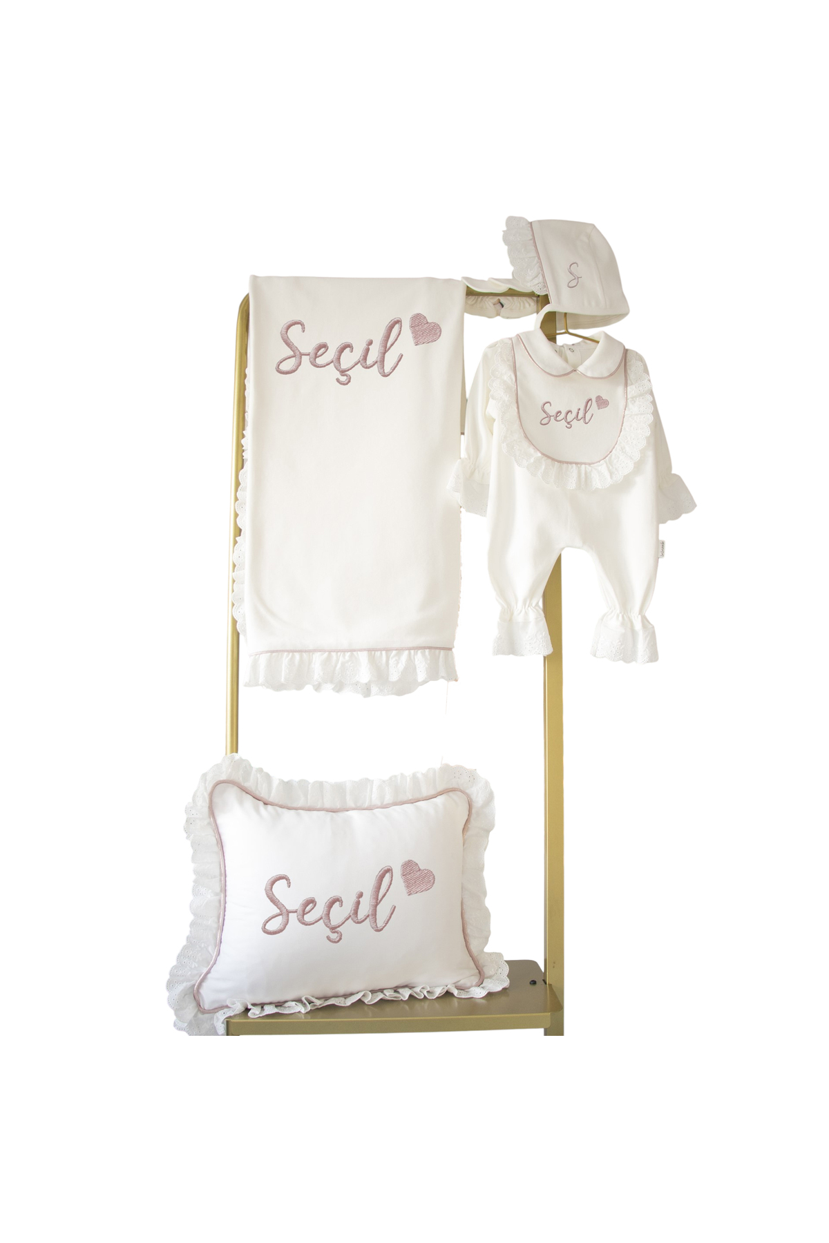 Mis Bebe Minik İnsanların Sarayı Fisto Detaylı Kalp Desenli Set | Kız Bebek İçin Romantik Yenidoğan Hediyesi fotoğrafı 2 (önizleme)