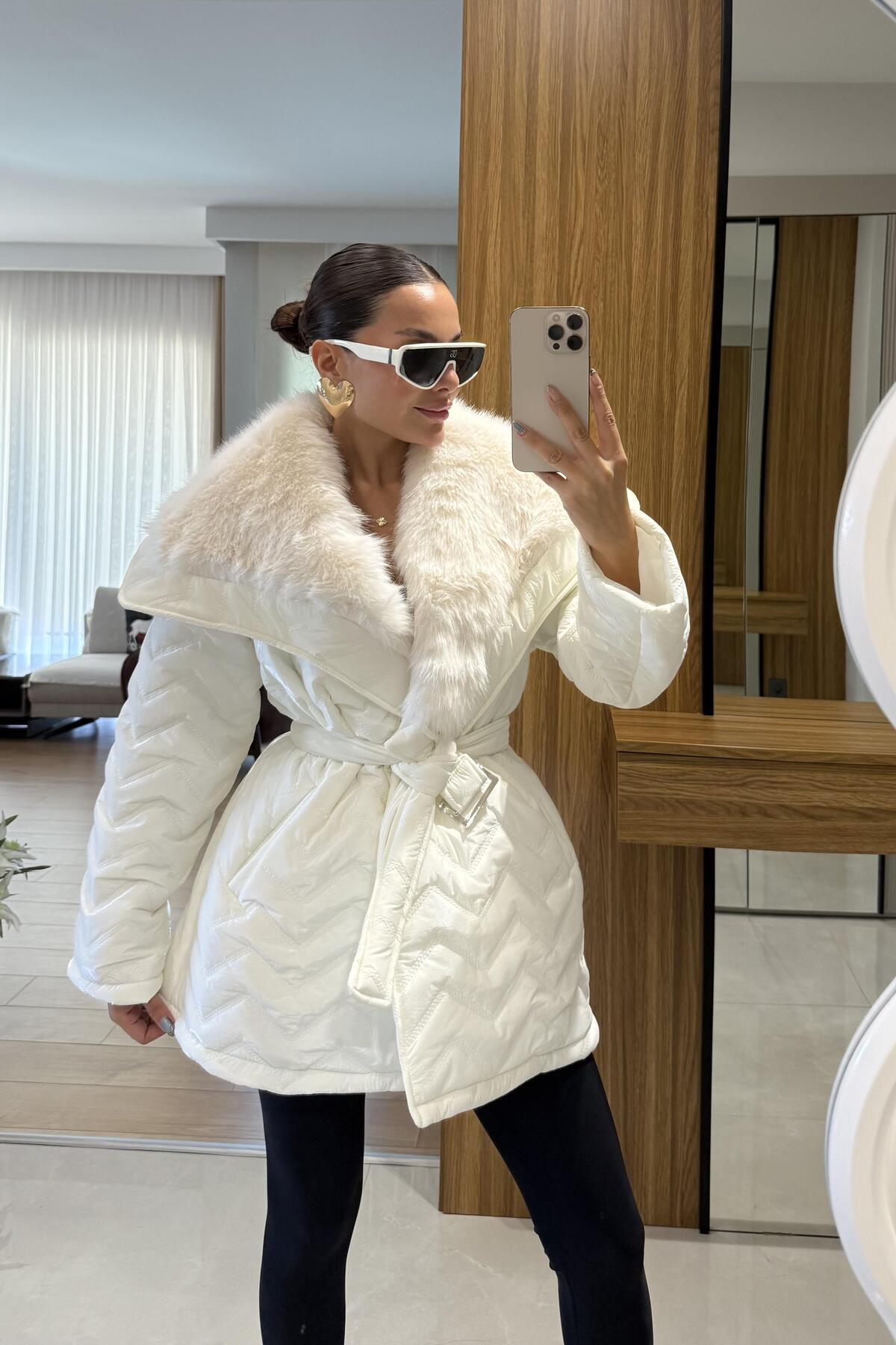 Gizem Ecemiş  Colmar Beyaz Kürklü Kemerli Şişme Mont - Görsel 3