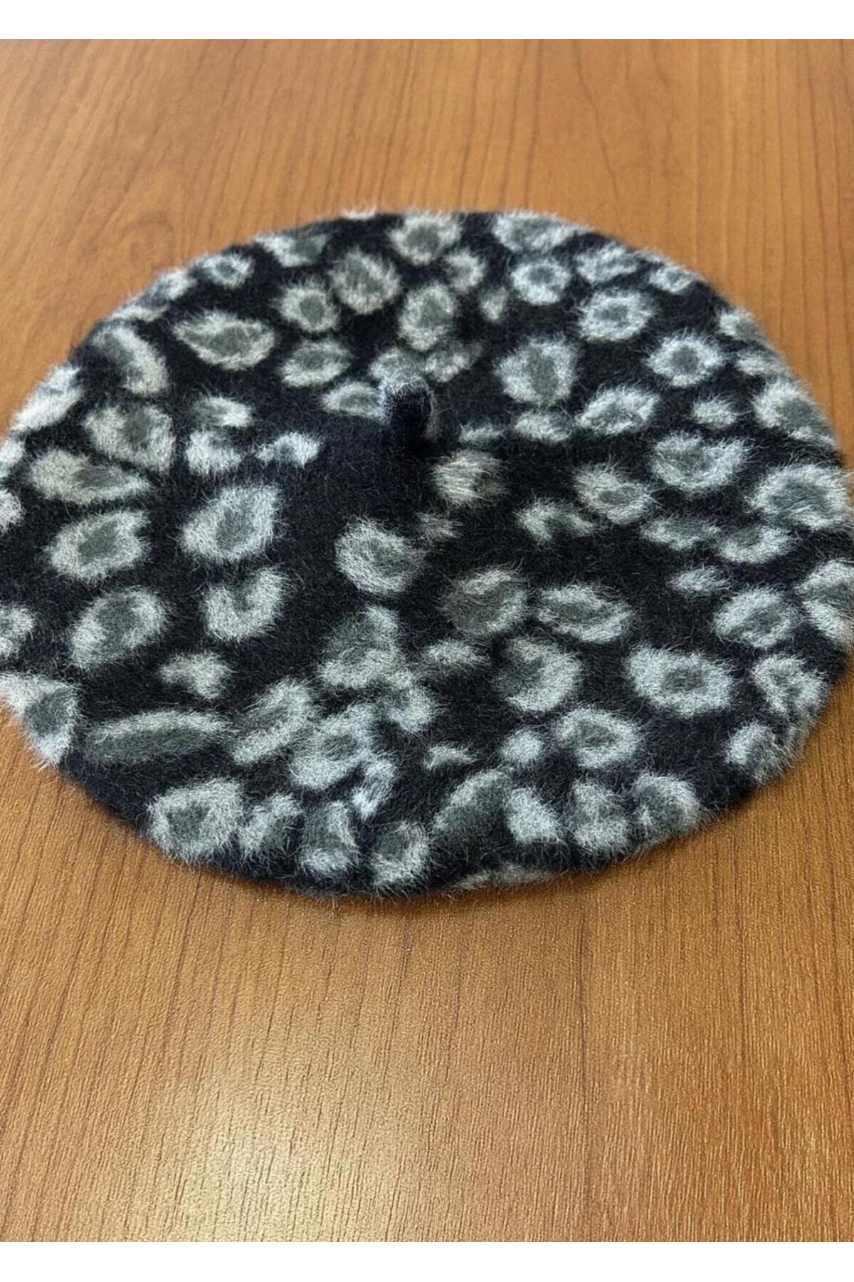 Wearflawless Yün Peluş Leopar Desenli Ressam Bere, Kadınlar İçin Hediye görsel 2