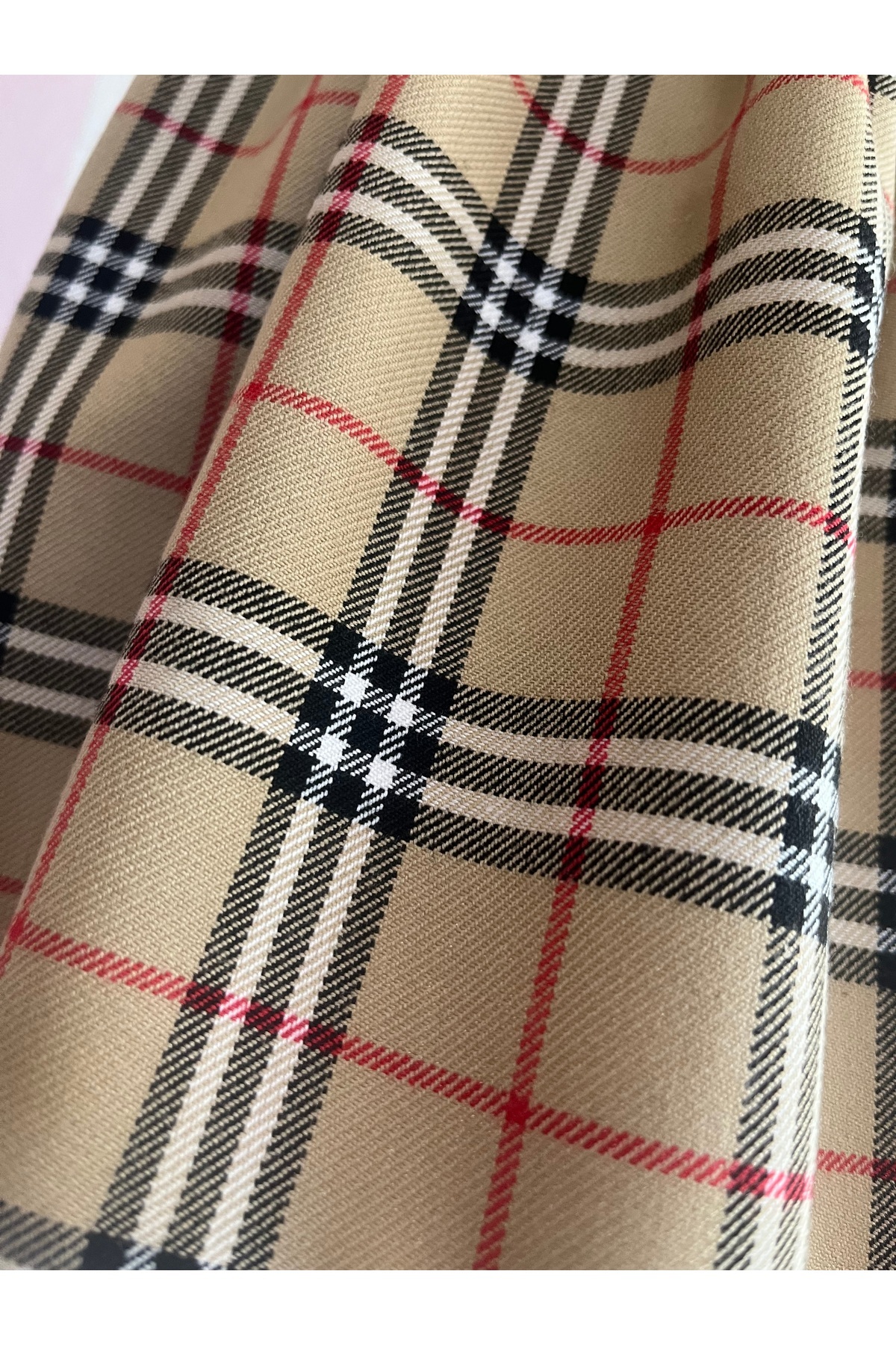 Eylülce Butik Kız Bebek & Kız Çocuk Burbery Salopet Elbise & Ressam Şapkası & Toka Takım (%100 Pamuk Kumaş) fotoğrafı 5 (önizleme)