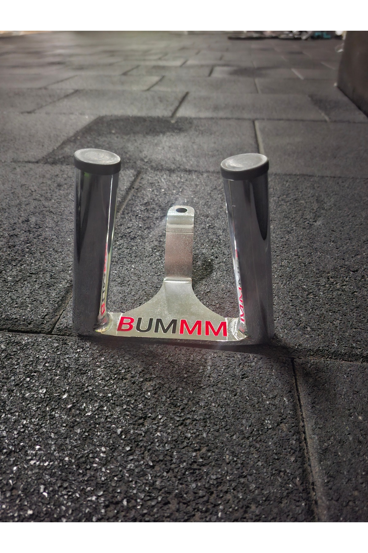 Bum muscle machine V bar / çekiş aparatı