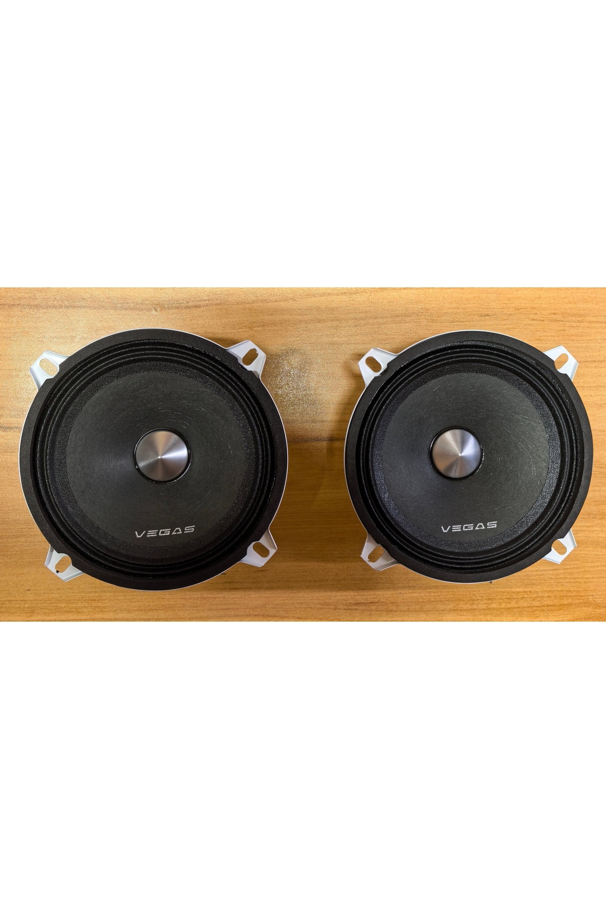 WAAWSTAR MİDRANGE 13 CM HOPARLÖR VEGAS VG-152MD 300 WATT 80 RMS