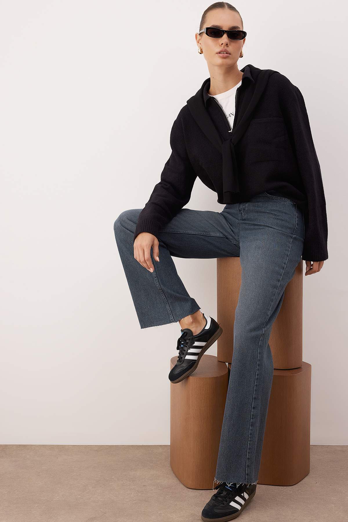 Trendyolmilla  Mavi-Gri Yüksek Bel Geniş Paça Wide Leg Jeans TWOAW26JE00113 - Görsel 2