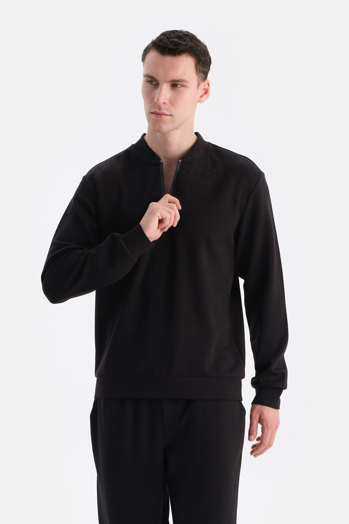 سویشرت داگی 25WM12303AK