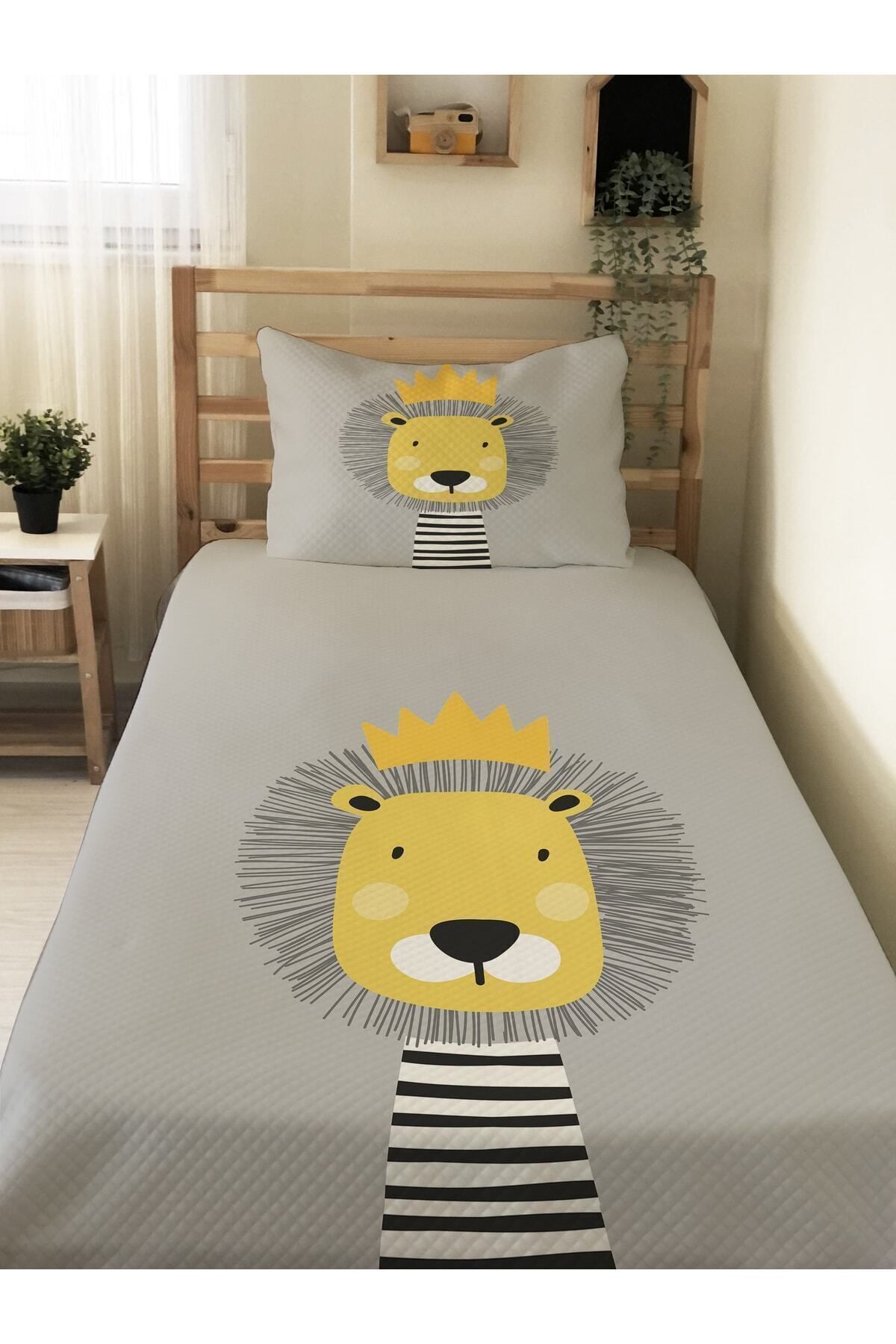 Evmila Aslan Desenli Bebek Ve Çocuk Baskılı Tek Kişilik Pike Takımı 160x230 Gri fotoğrafı 3 (önizleme)