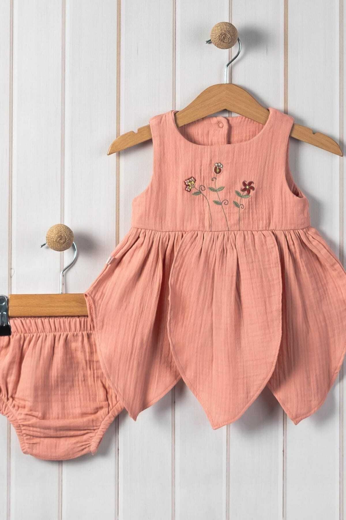 dinamik çocuk %100 Pamuk Kız Bebek/Çocuk Peri Elbise Nakışlı Eteği Parçalı + Külotlu Müslin Organik Takım fotoğrafı 3 (önizleme)