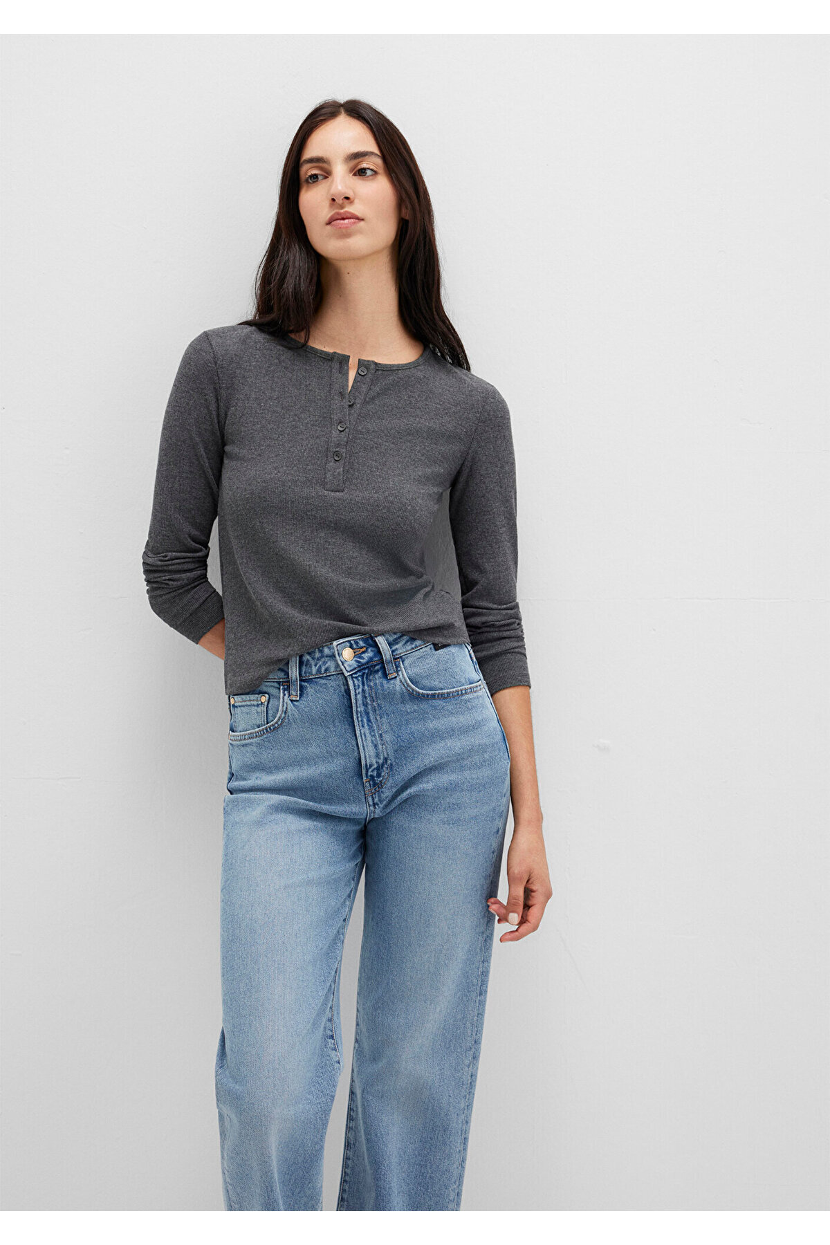 Mavi Uzun Kollu Gri Basic Tişört Slim Fit / Dar Kesim 1613621-80024