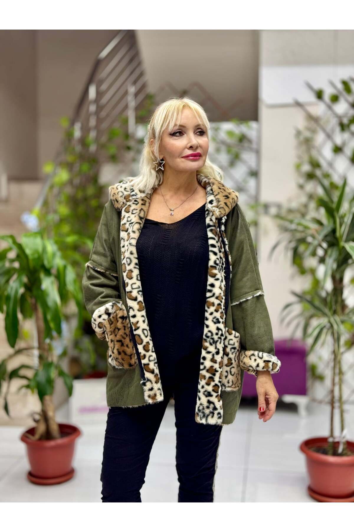 YG4160 Leopar Desenli İçi Kürklü Fermuarlı Kısa İtalyan Nubuk Kaban Haki