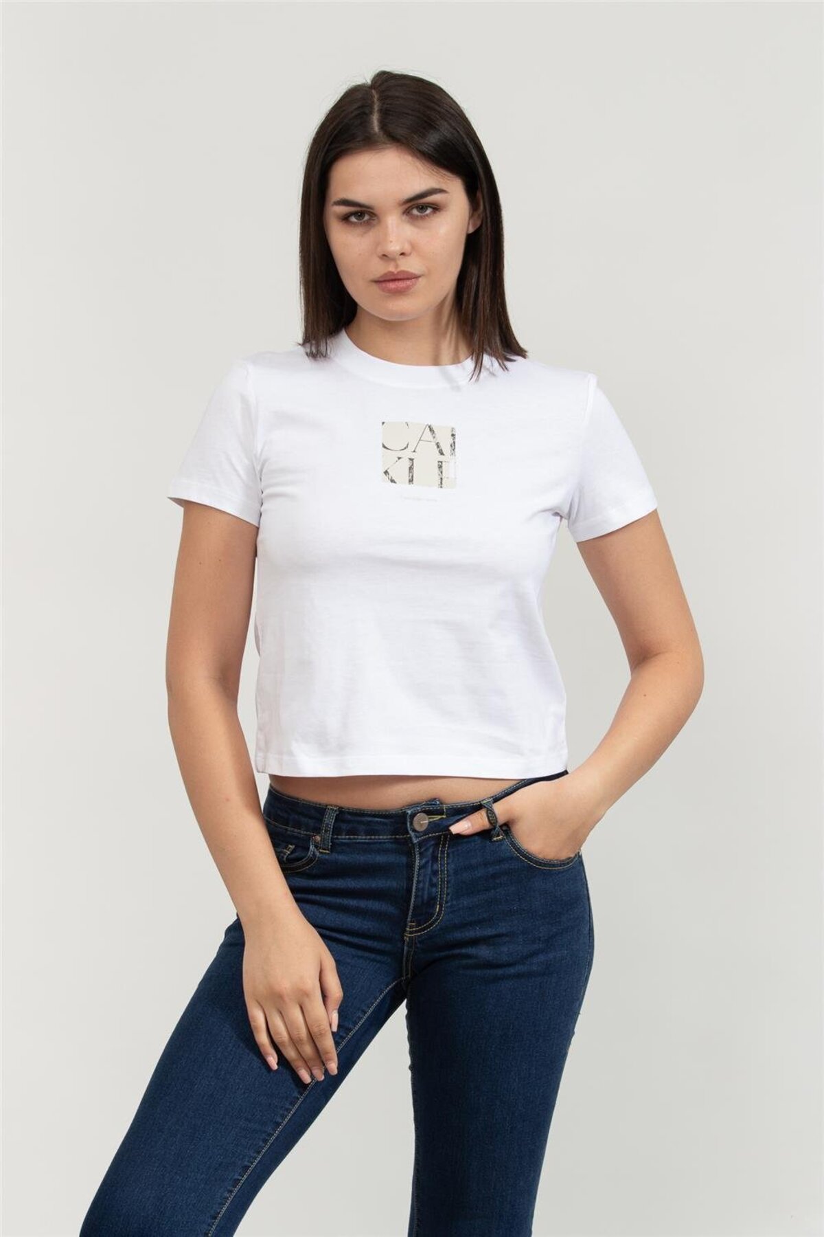 تیشرتزنانهCalvin Kleinسفید تیشرتزنانهCalvin Kleinسفید