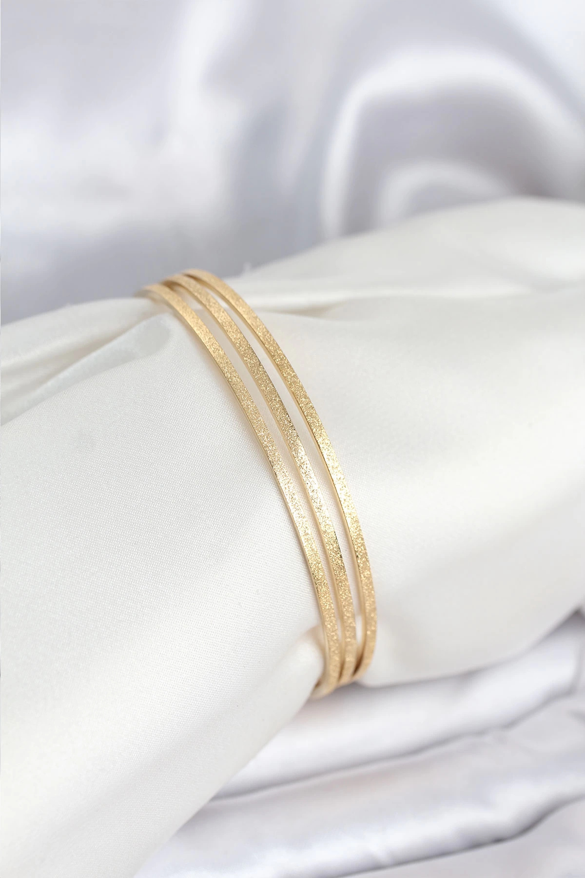 CANSA 316L Çelik Gold Renk Simli Model Ajda 65 mm Kadın Bileklik