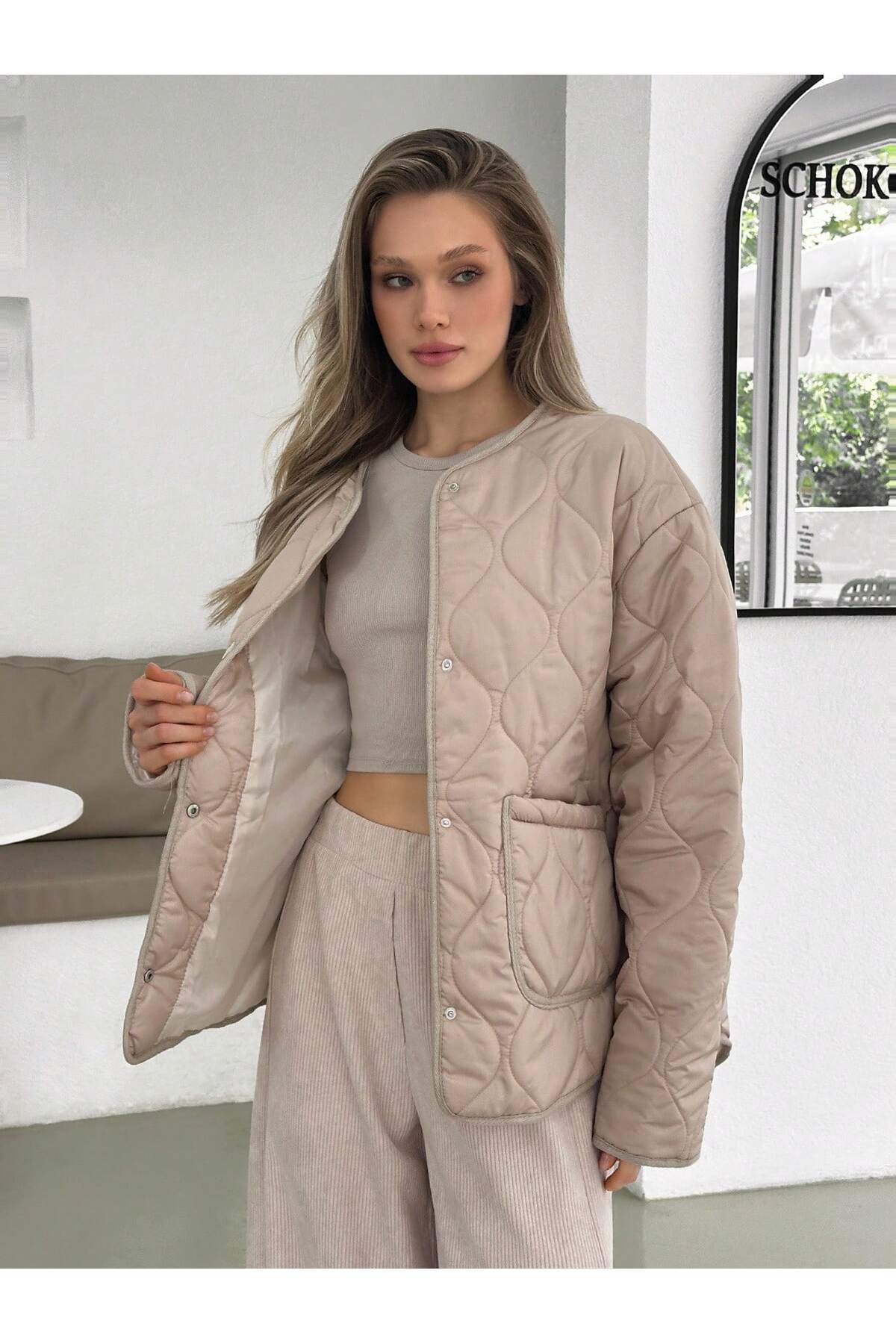 BORCKA TEKSTİL  Açık Bej Kapitone Desenli Oversize Kadın Mont