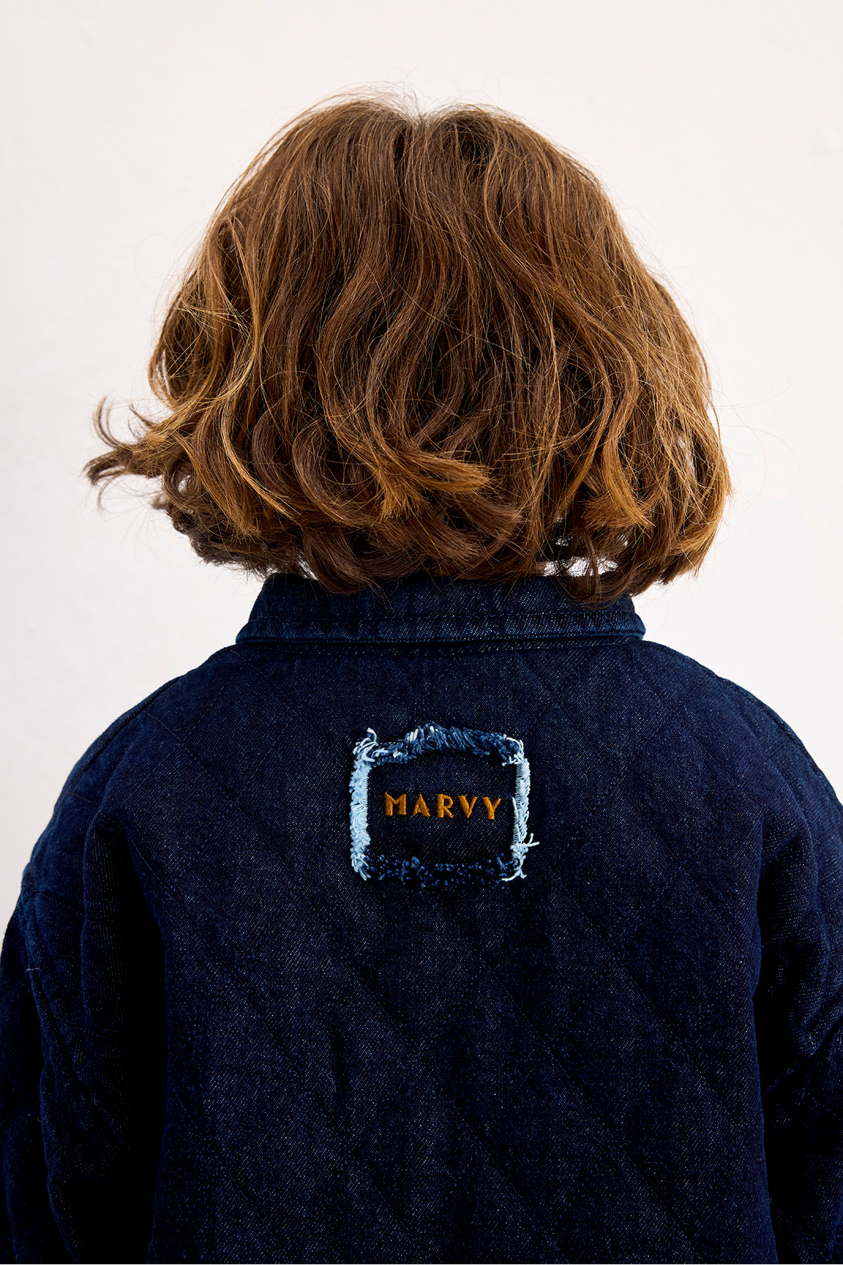 Marvy Indigo Denim Kapitone Ceket fotoğrafı 5 (önizleme)