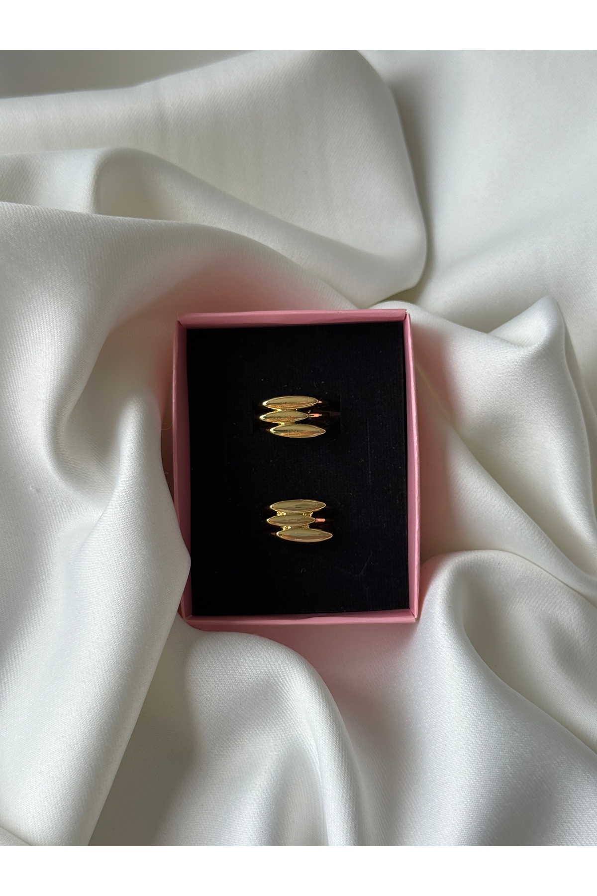 Gold Renk Vintage Model Yüzük