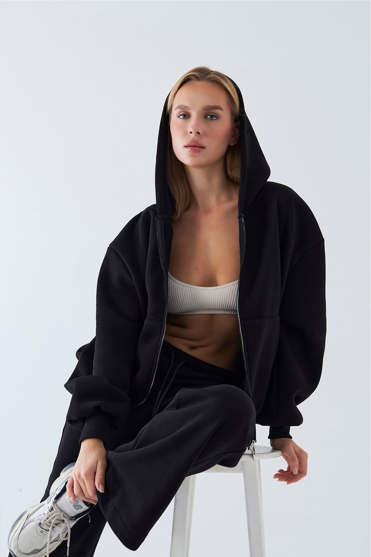 The Champ Clothing Kadın Oversize Zip Hoodie Siyah, Fermuarlı, Kapüşonlu, Kangru Cep, 3 İplik Şardonlu Polar görsel 5