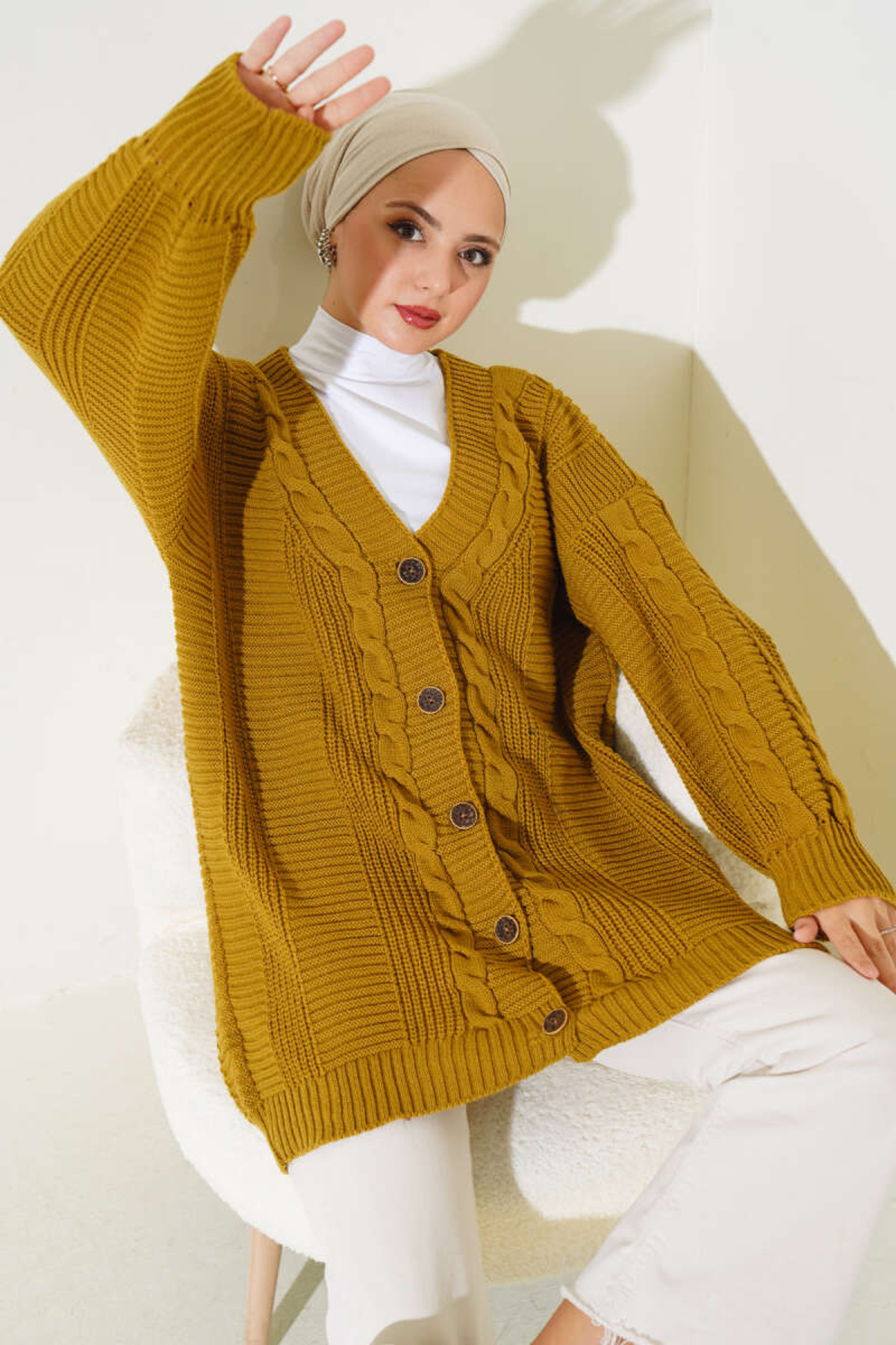 H&E LUXURY DESIGN Kadın Tesettür Uyumlu Düğmeli Oversize Triko Hırka