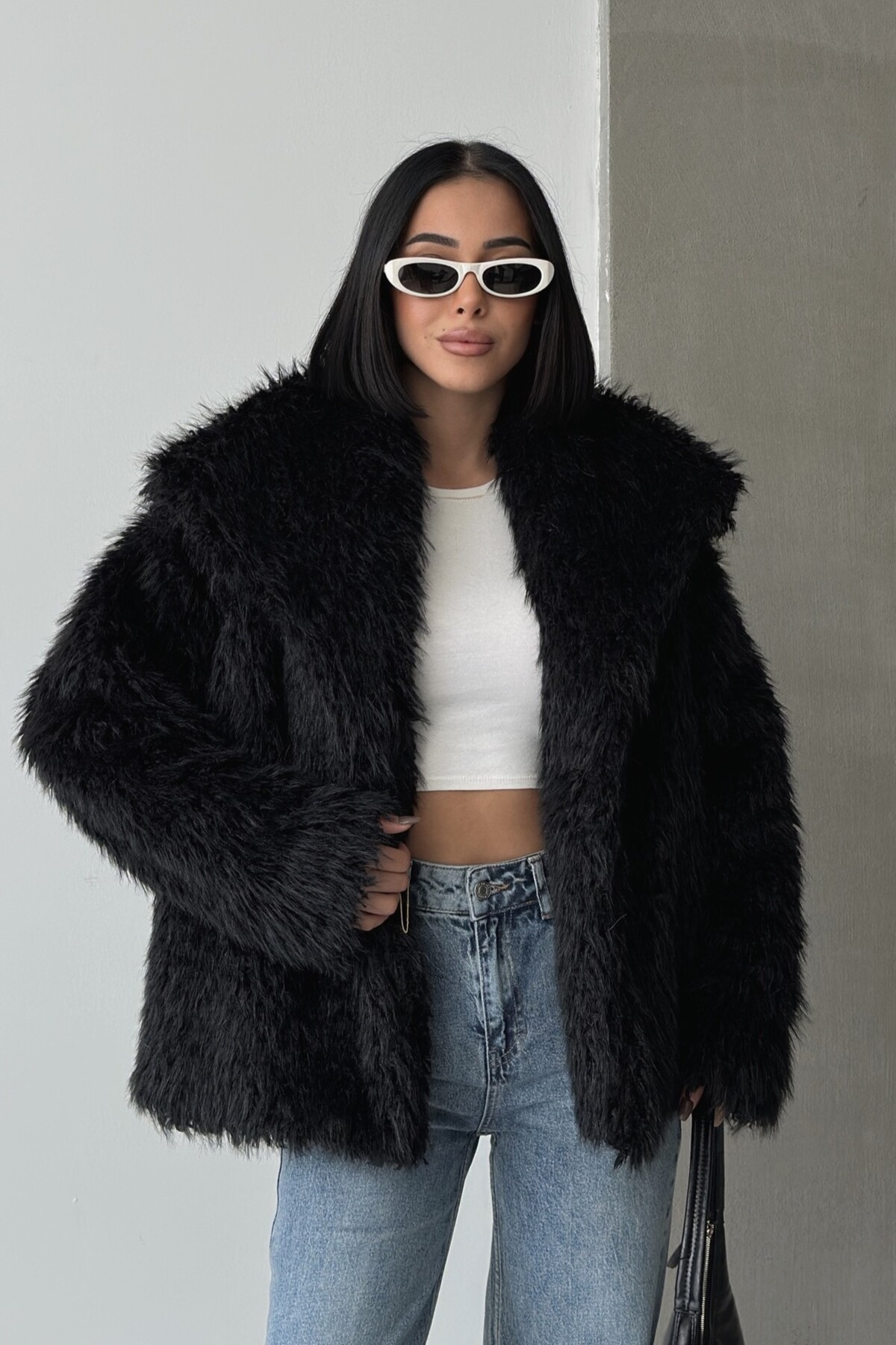 ALFUDO Moda Collection  Yumuşak Dokulu Kürklü Mont - Görsel 3