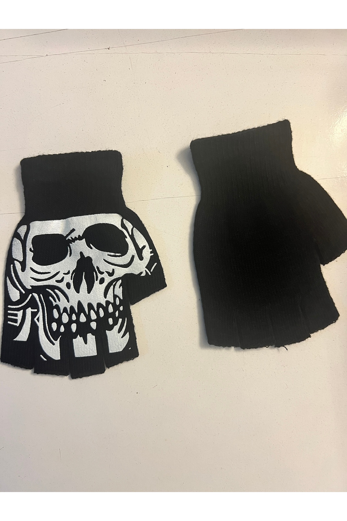 Airbrush Tattoo İskelet Kuru Kafa Parmaksız Kesik Yarım Parmak Eldiven Model4 görsel 2