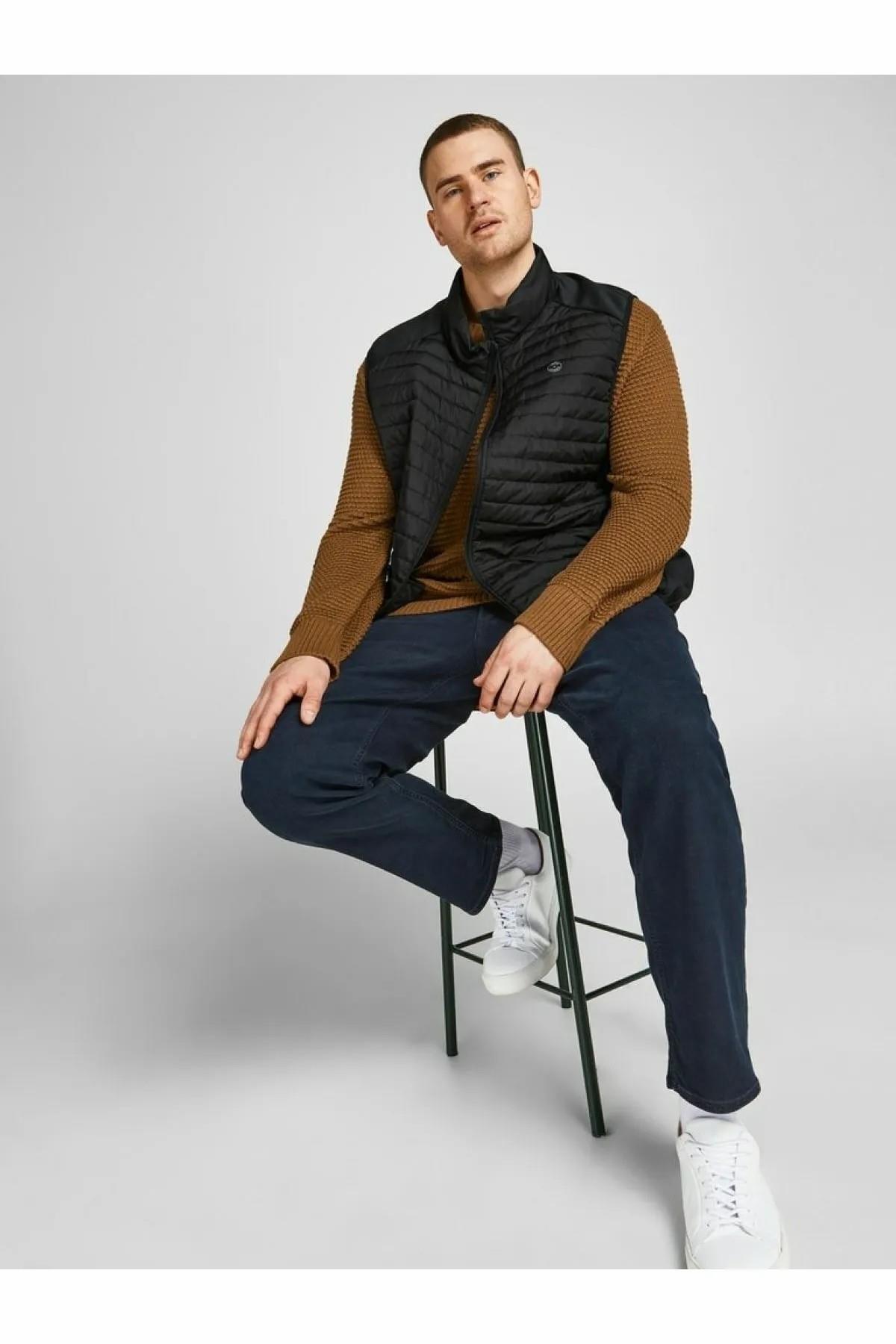 جلیقه مردانه راسته آستین افتاده | جک اند جونز Jack & Jones 12205347-BLACK - تصویر 3