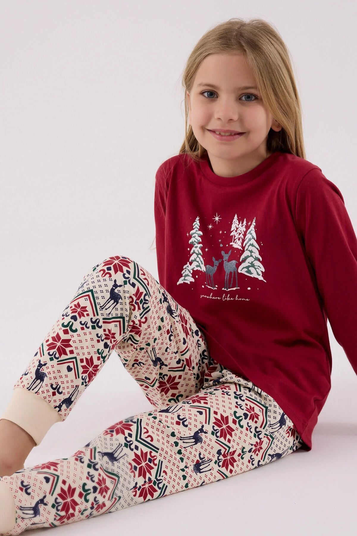 3452G Kız Çocuk Kırmızı Uzun Kollu Kış Temalı Garson Pijama Takımı