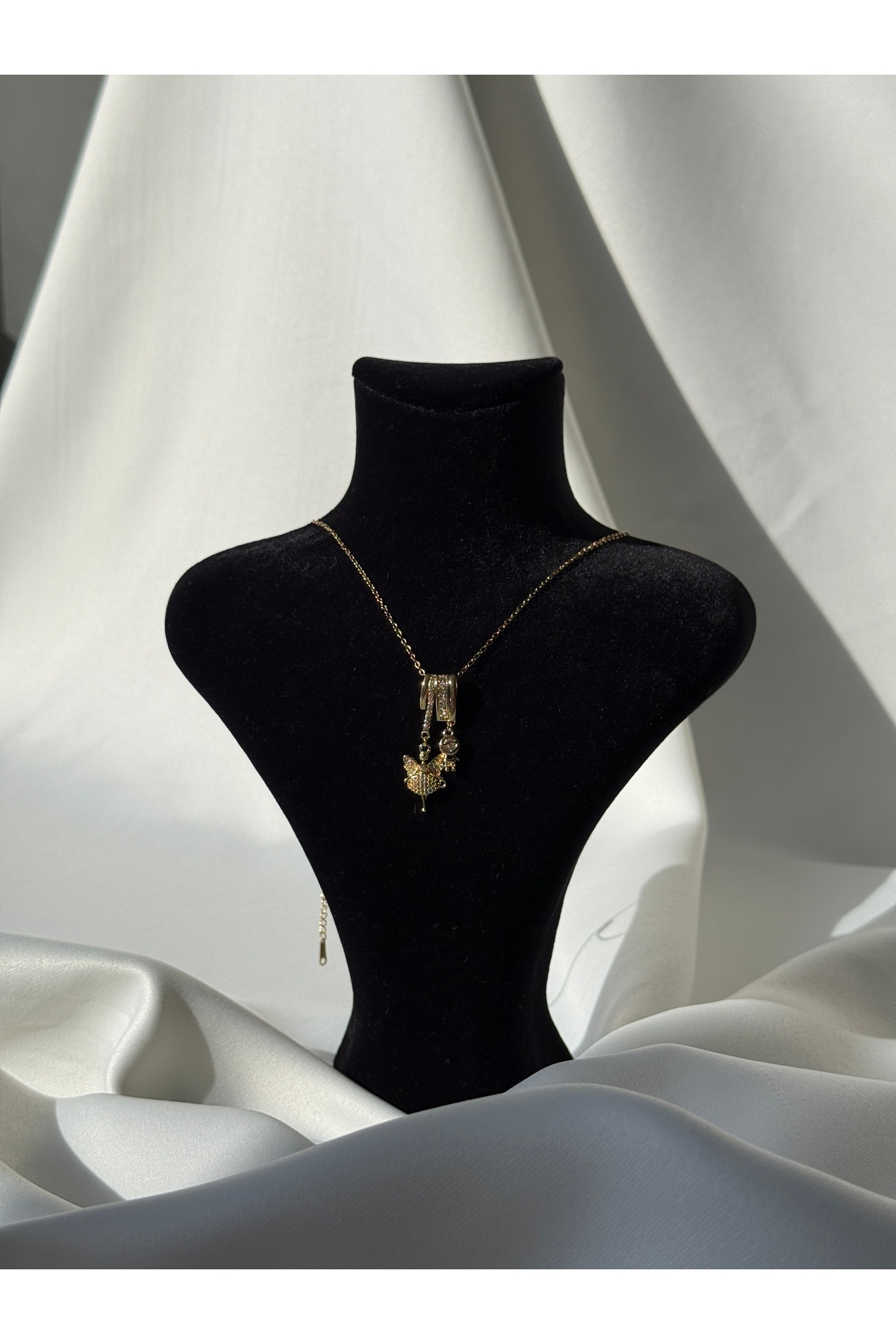 Melek Charm Kolye 2