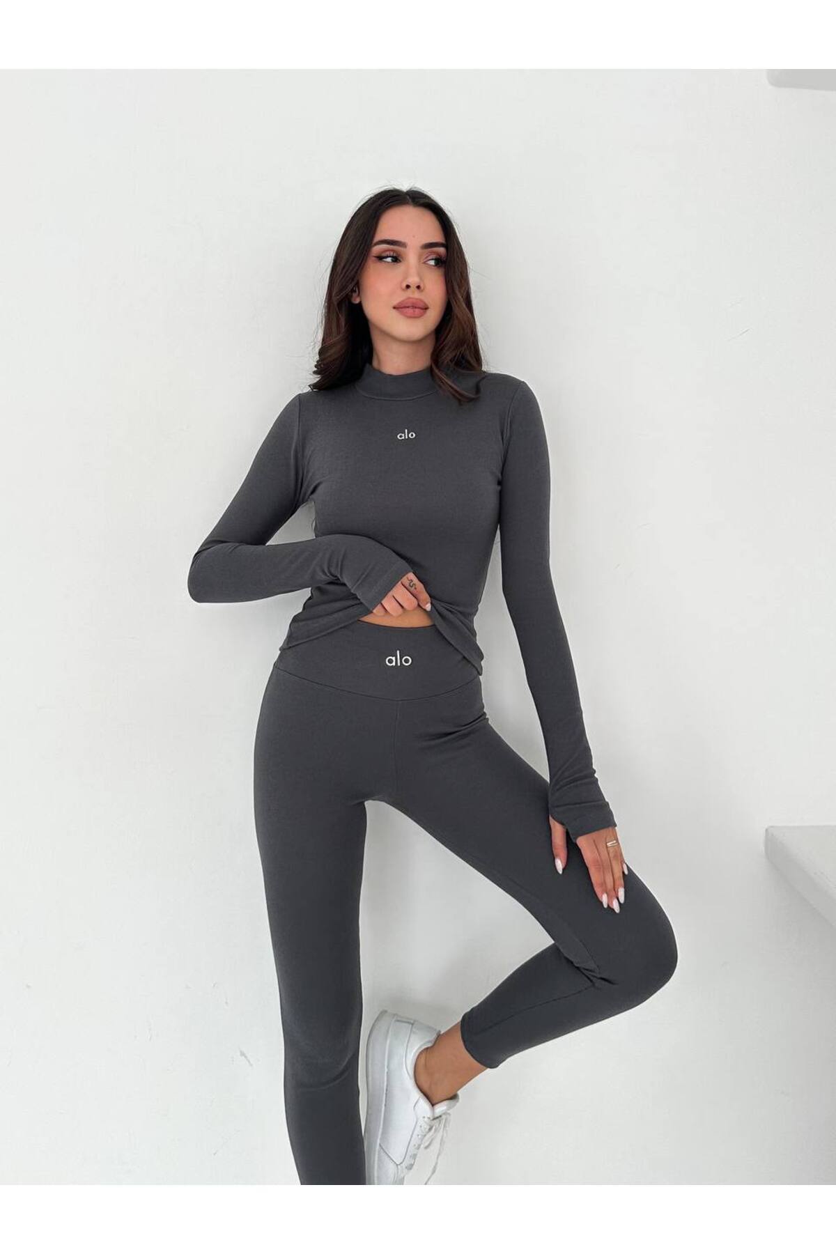 strivex Suggle Yumuşak Dokulu Fitilli Ribana Parmak Geçmeli Antrasit Body Tayt Takım