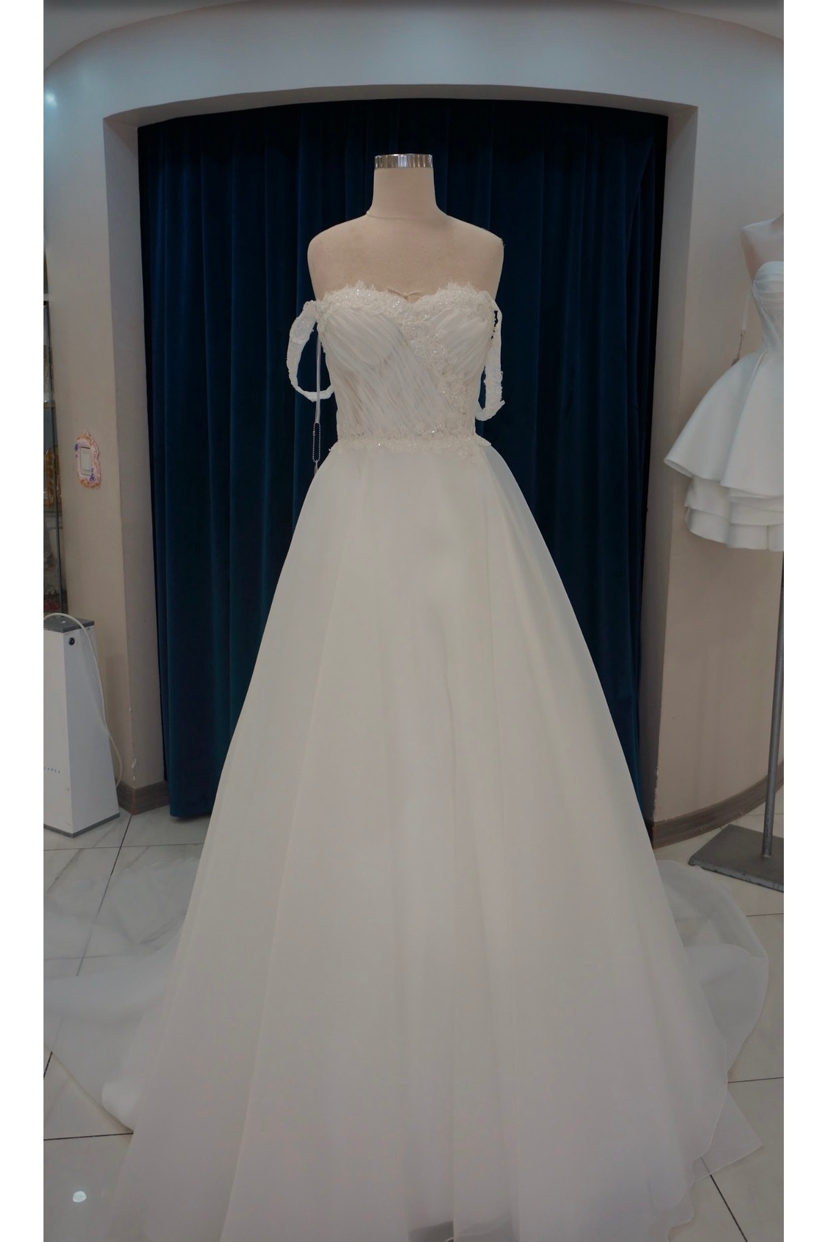 ROYAL GELİNLİK Gelinlik