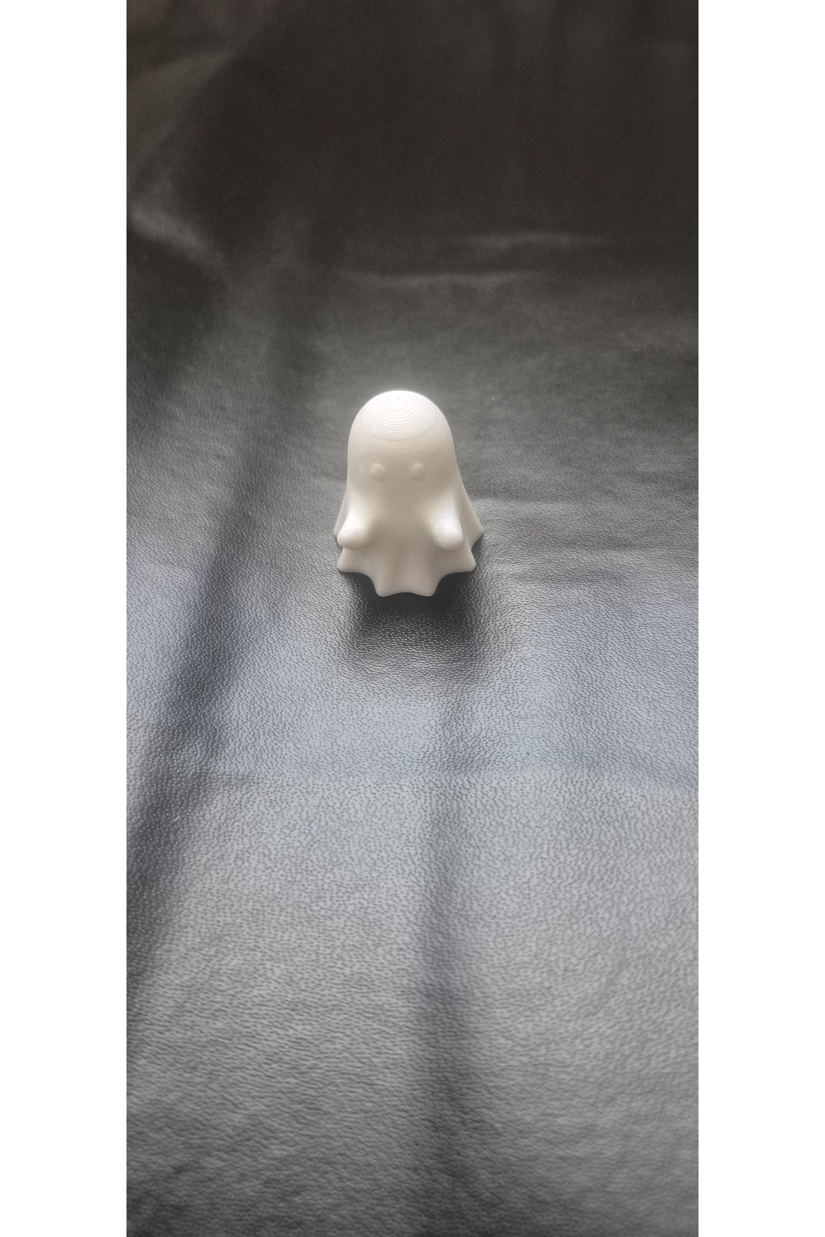 kysr3d hayalet kalem tutucu