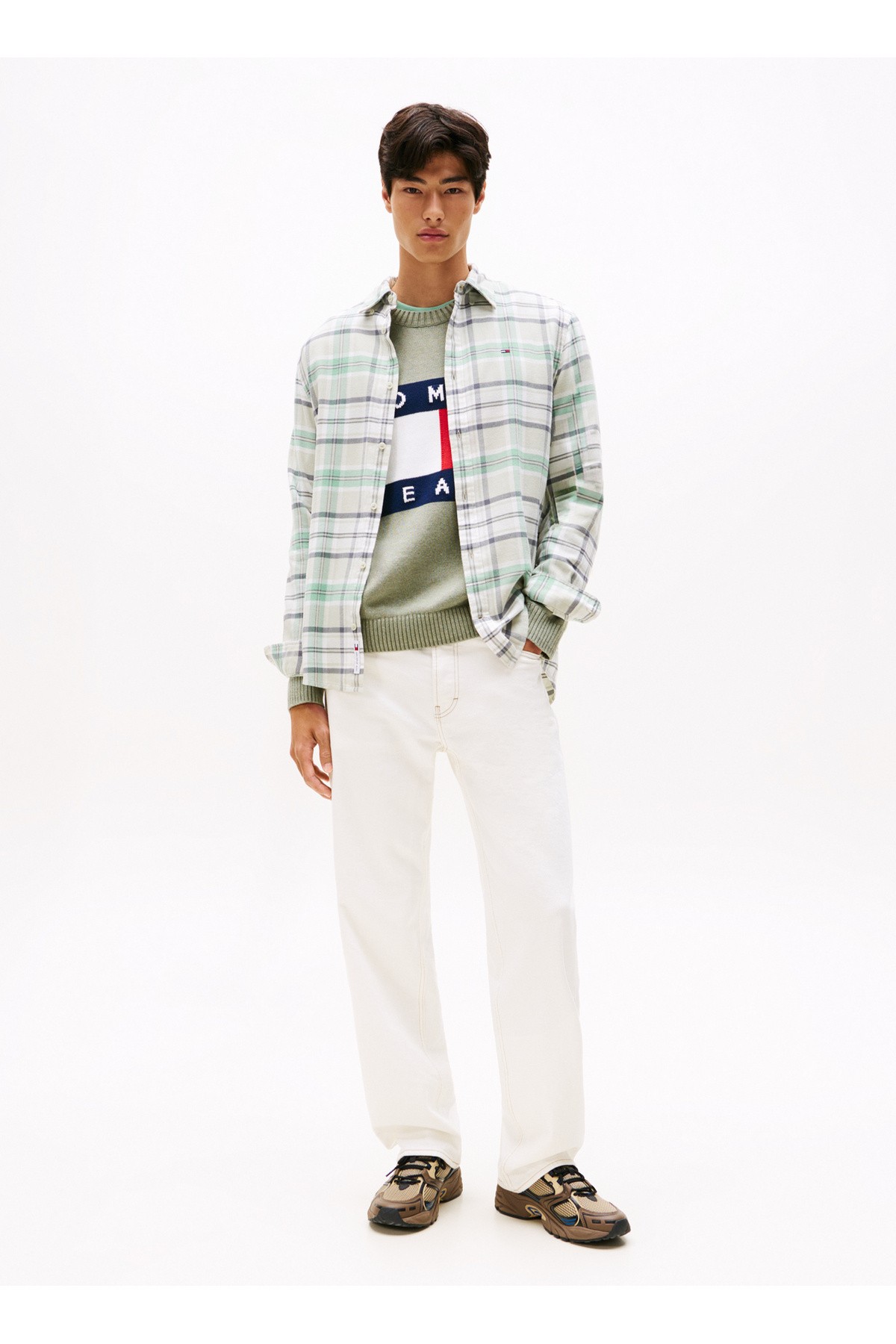 تامی جینز پیراهن مردانه راه راه سبز سایز معمولی DM0DM220240H7 طرح چهارخانه فلانل TJM REG