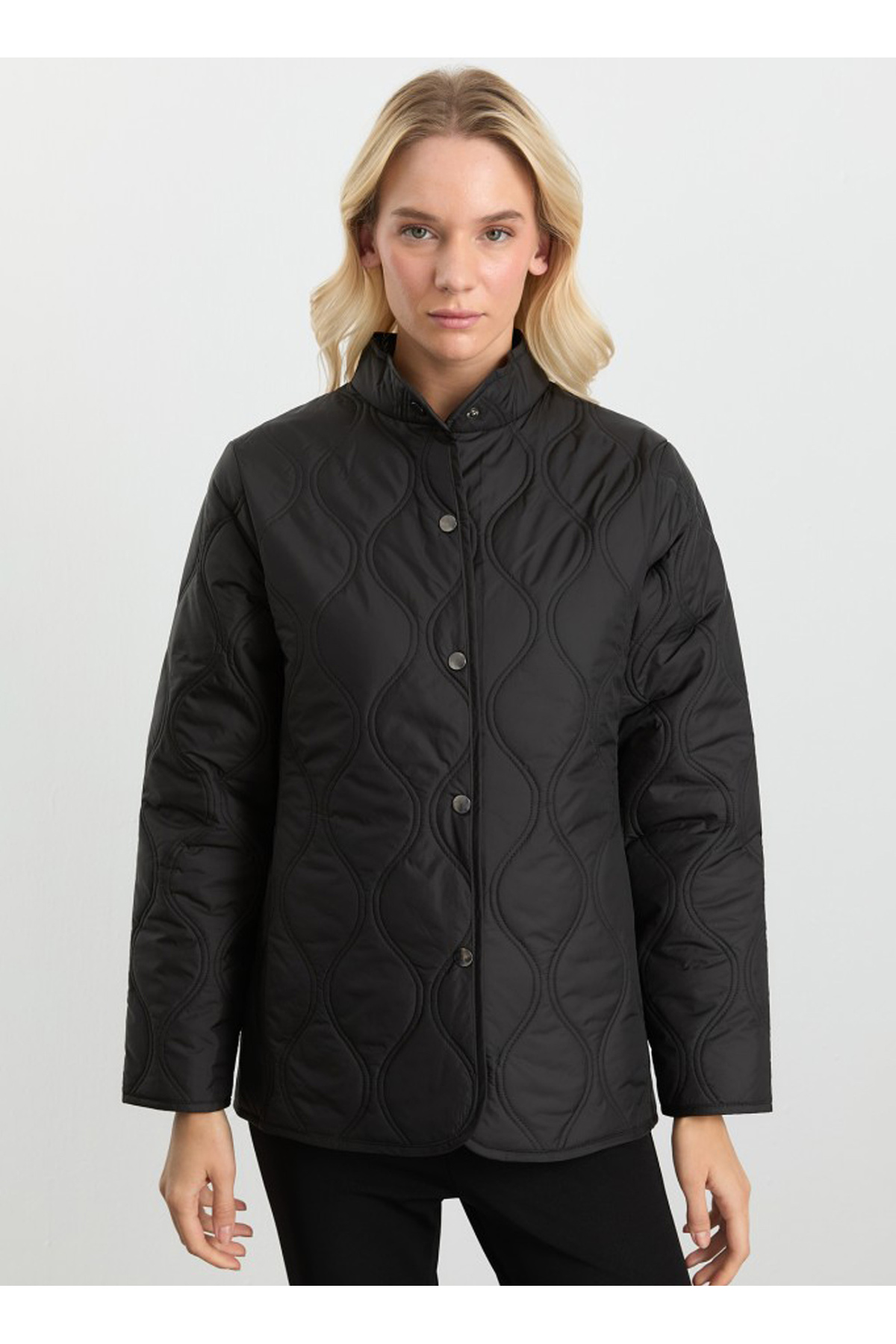 Selen  Siyah Kadın Mont 25KSL6154