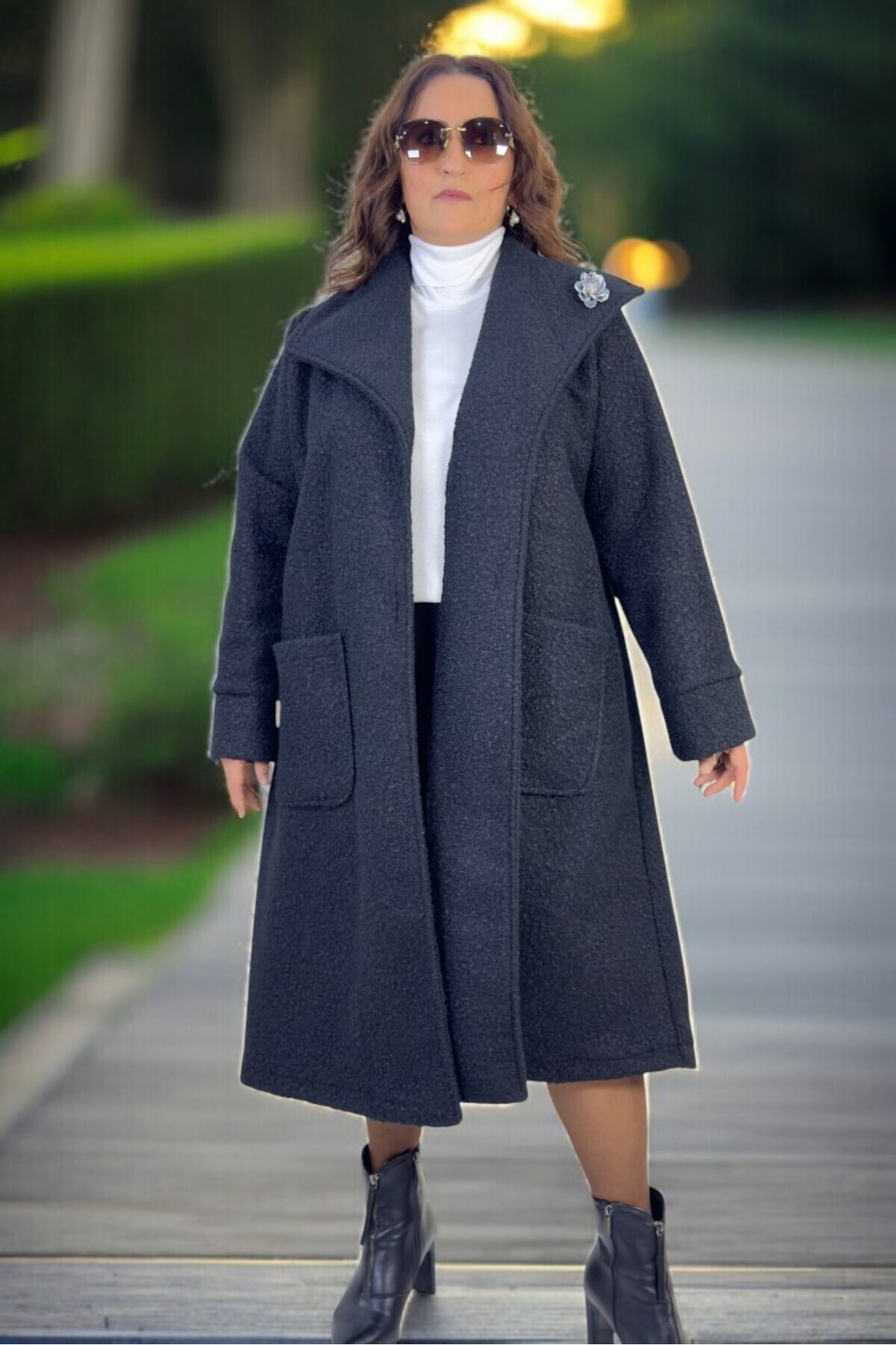 yagmurberen MONO YAKA KUŞAKLI TORBA CEPLİ ASTARSIZ BÜYÜK BEDEN KADIN BUKLET KABAN