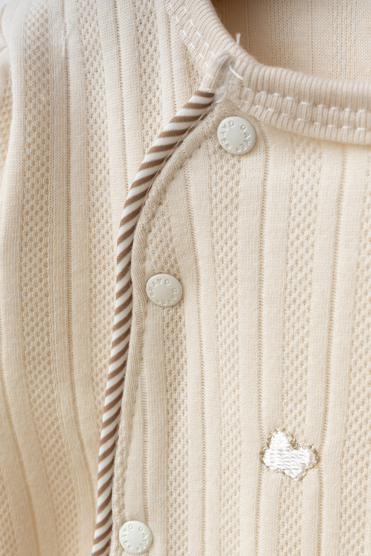 ZEYNUKO ERKEK BEBEK BALONLU AYICIKLI 0-3 AY 10'LU YENİDOĞAN HASTANE ÇIKIŞI ZIBIN SETİ KUTULU fotoğrafı 2 (önizleme)