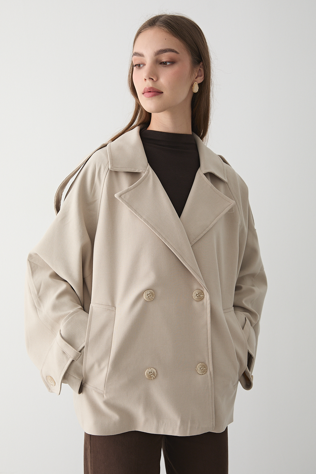 JASTE Kadın Oversize Kruvaze Yaka Kısa Trençkot görsel 5