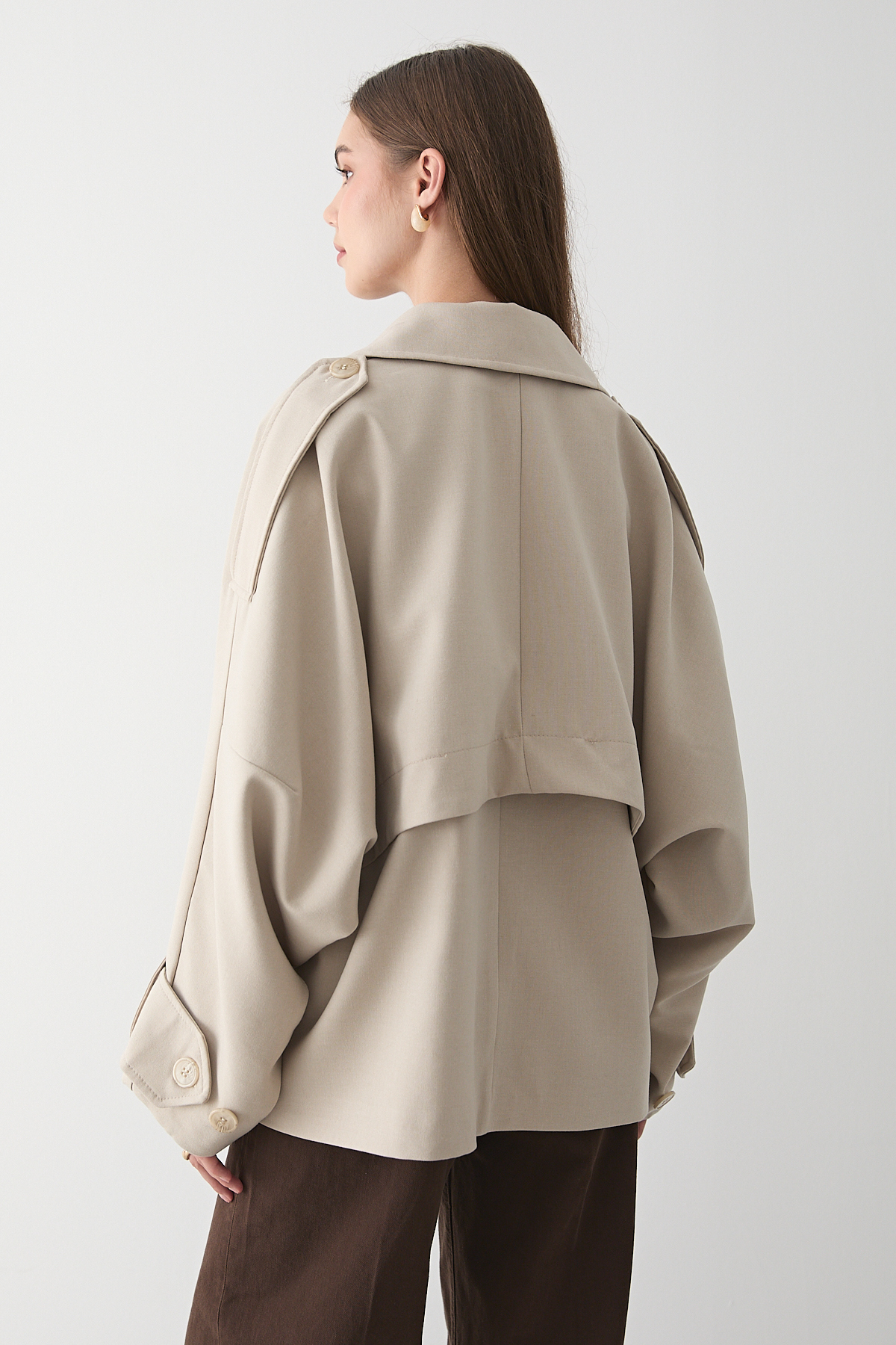 JASTE Kadın Oversize Kruvaze Yaka Kısa Trençkot görsel 6