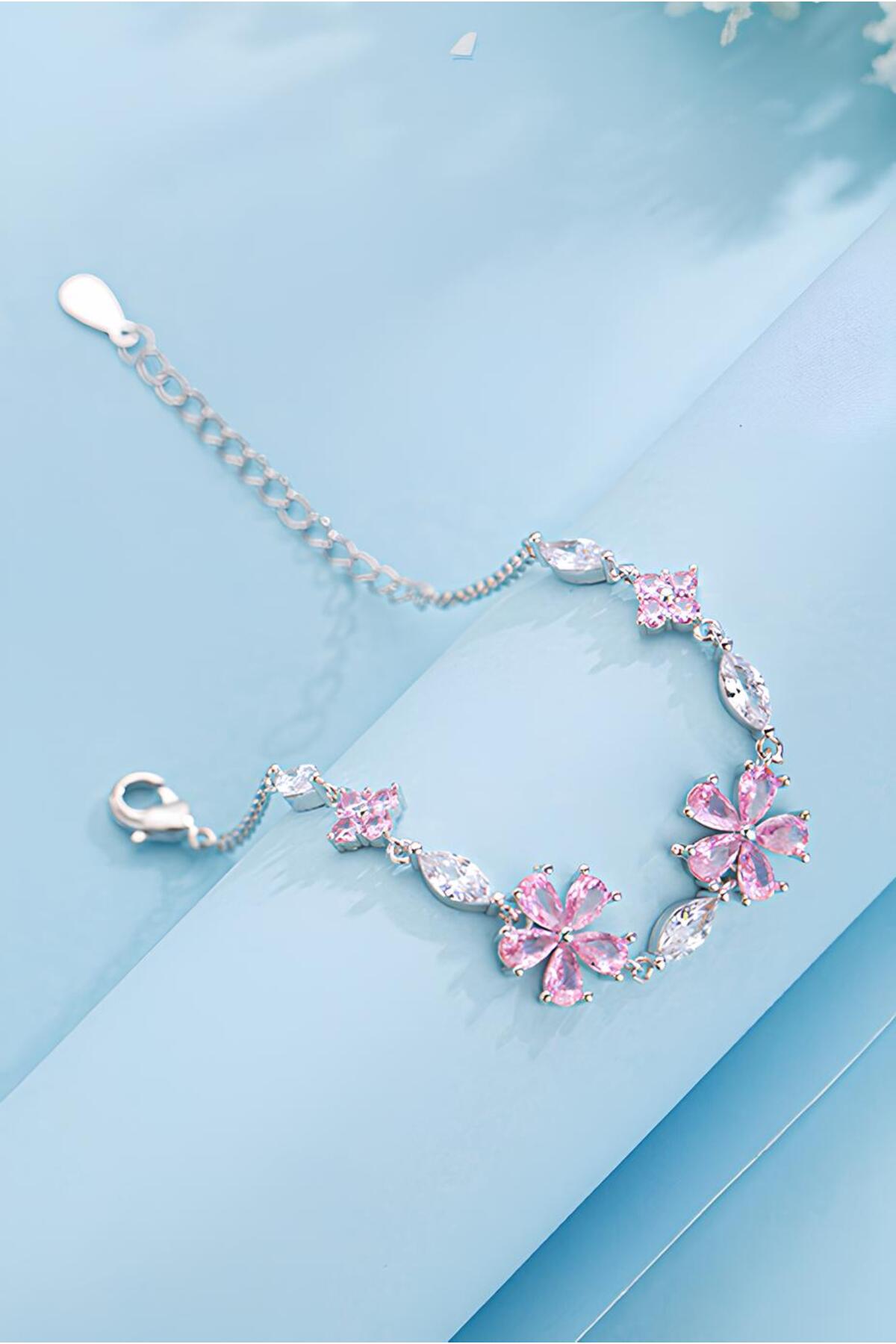 The Collection  Cam Kristal Kiraz Çiçeği Bileklik Ayarlanabilir Kadın Bileklik - Görsel 4