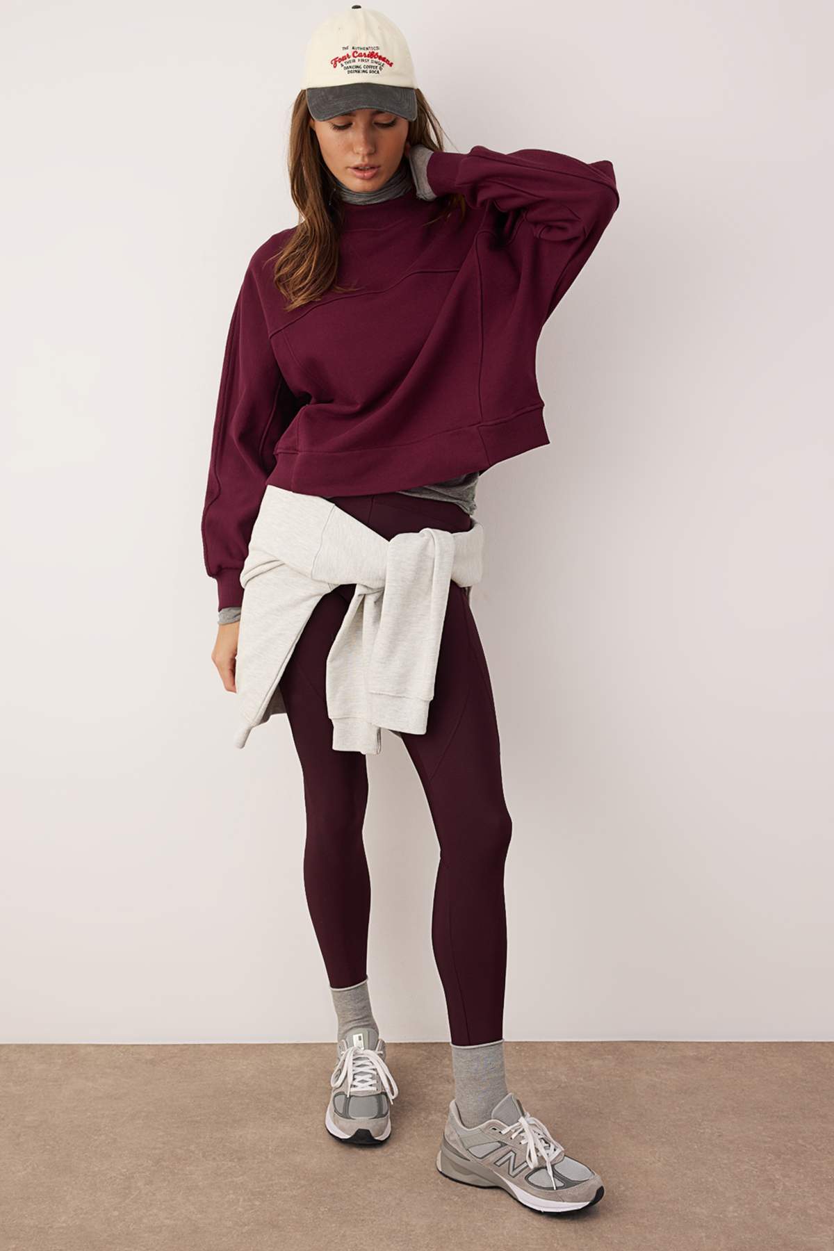 Trendyolmilla  Mürdüm Oversize/Geniş Kalıp Dik Yaka Kalın İçi Polarlı Örme Sweatshirt TWOAW26SW00205 - Görsel 2