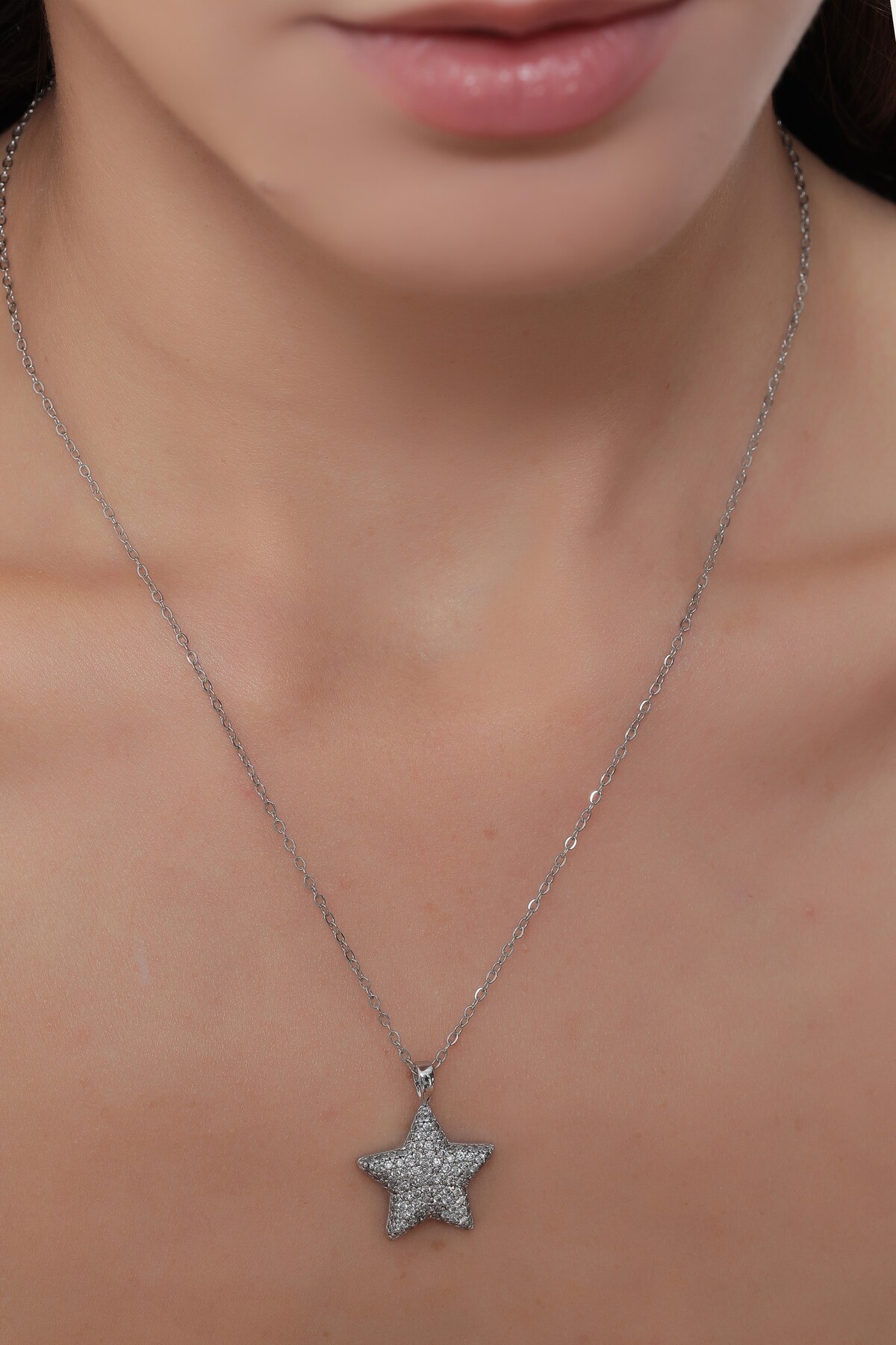 Bijuty  Zirkon Taşlı Gümüş Renk Yıldız Kolye Çelik Zincirli - (Ecrin Su Çoban Kolyesi) - (SÜRPRİZ HEDİYELİ) - Görsel 4